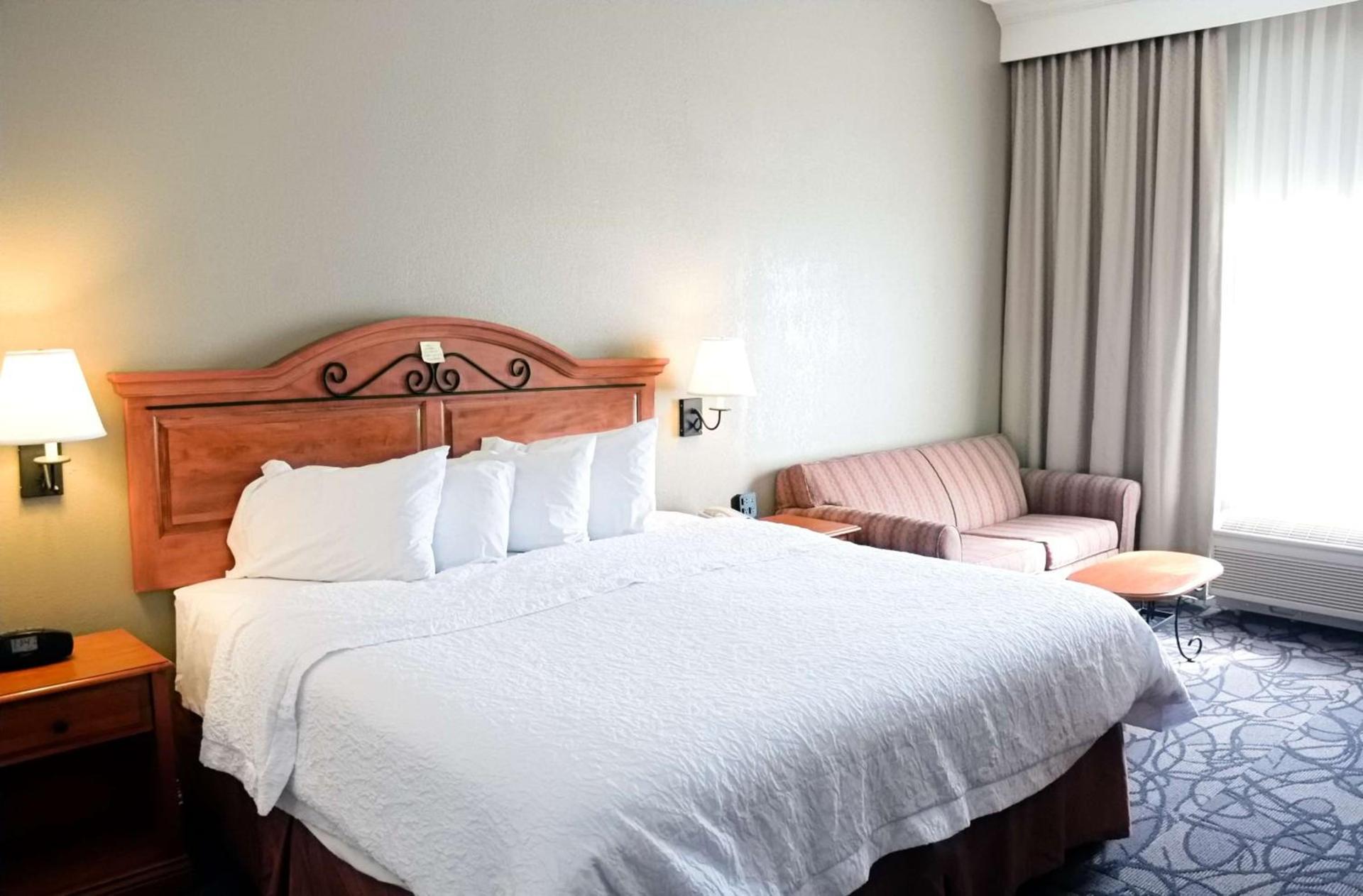 Hampton Inn & Suites Birmingham-Pelham - I-65 photo 17