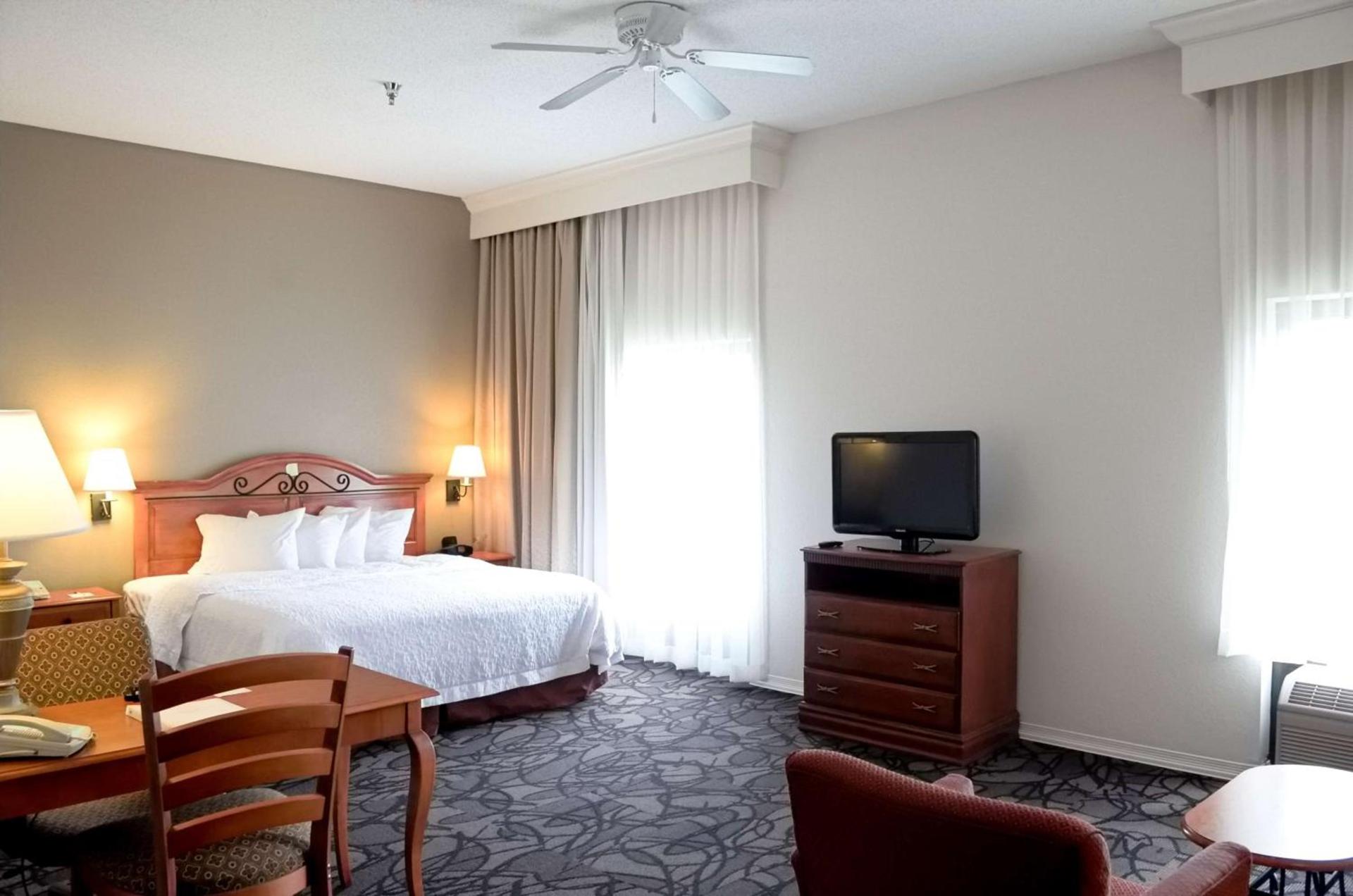 Hampton Inn & Suites Birmingham-Pelham - I-65 photo 19