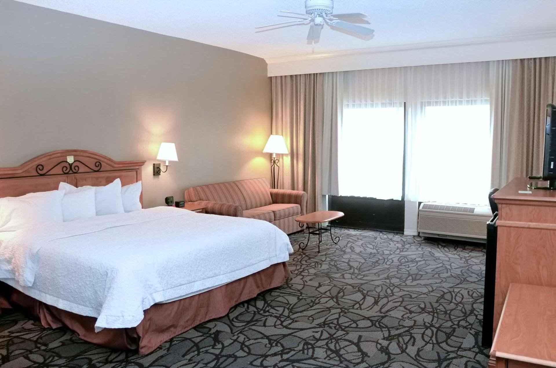 Hampton Inn & Suites Birmingham-Pelham - I-65 photo 27