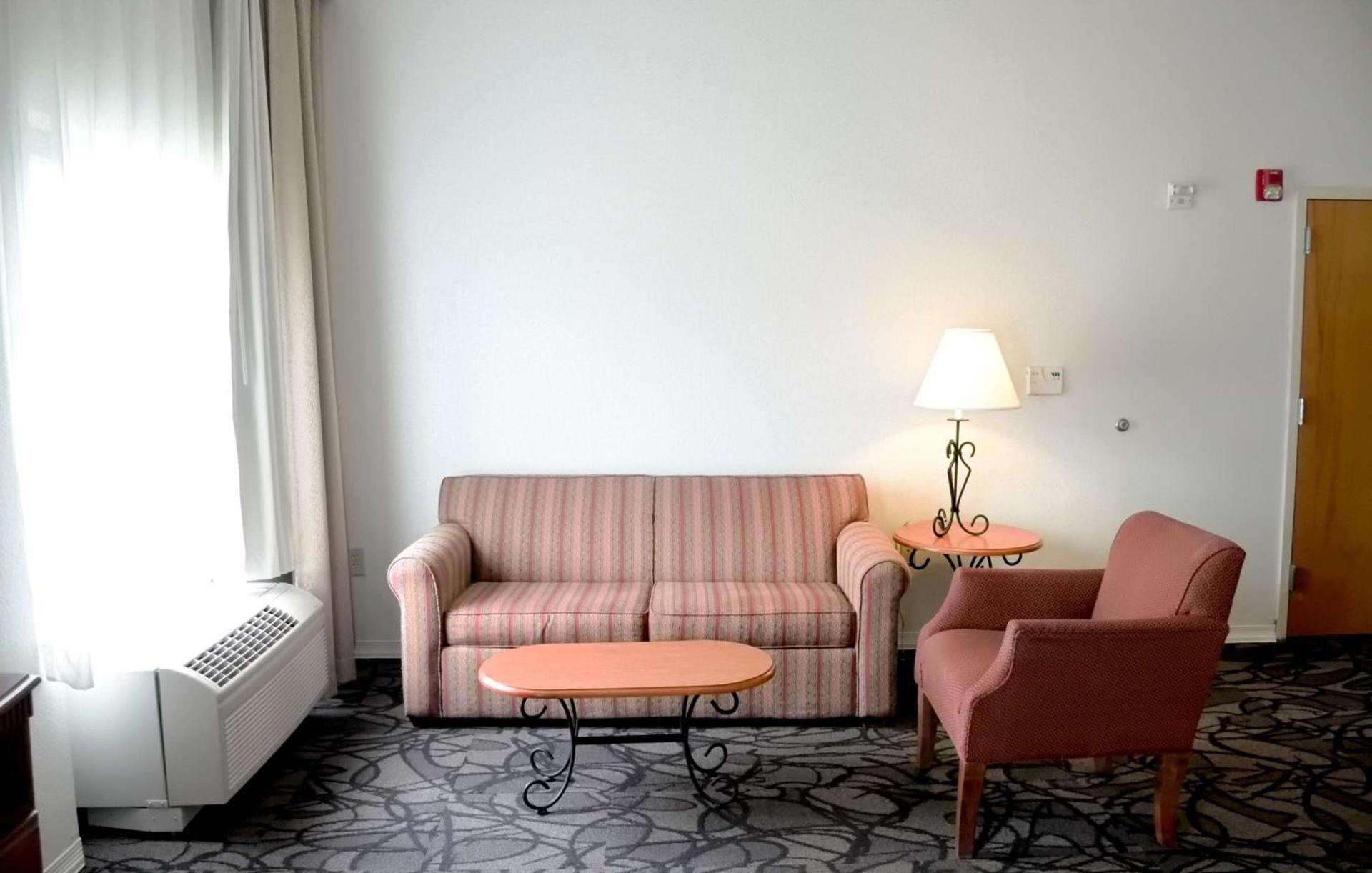 Hampton Inn & Suites Birmingham-Pelham - I-65 photo 36