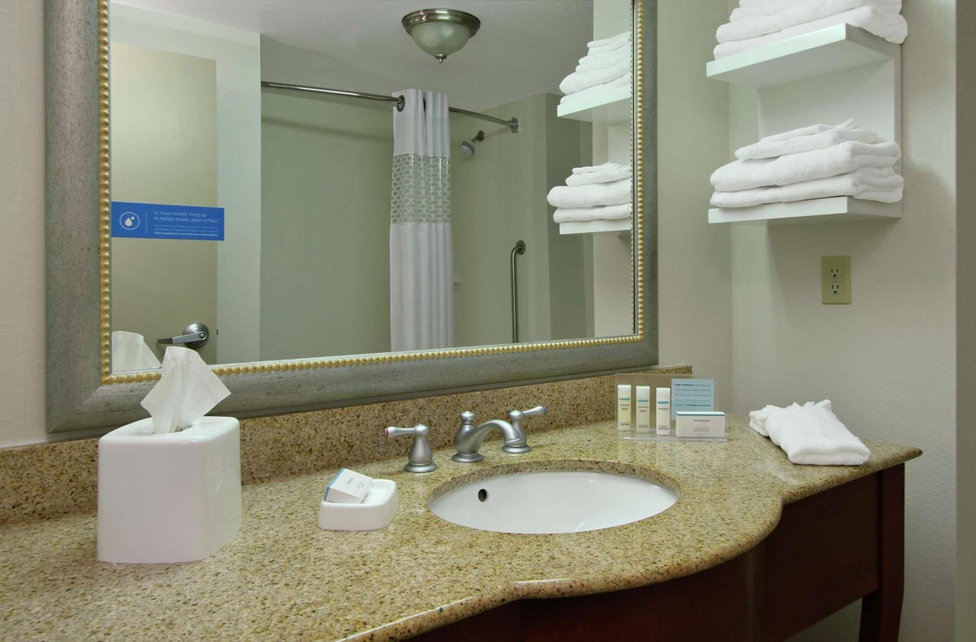 Hampton Inn Jasper, AL photo 28