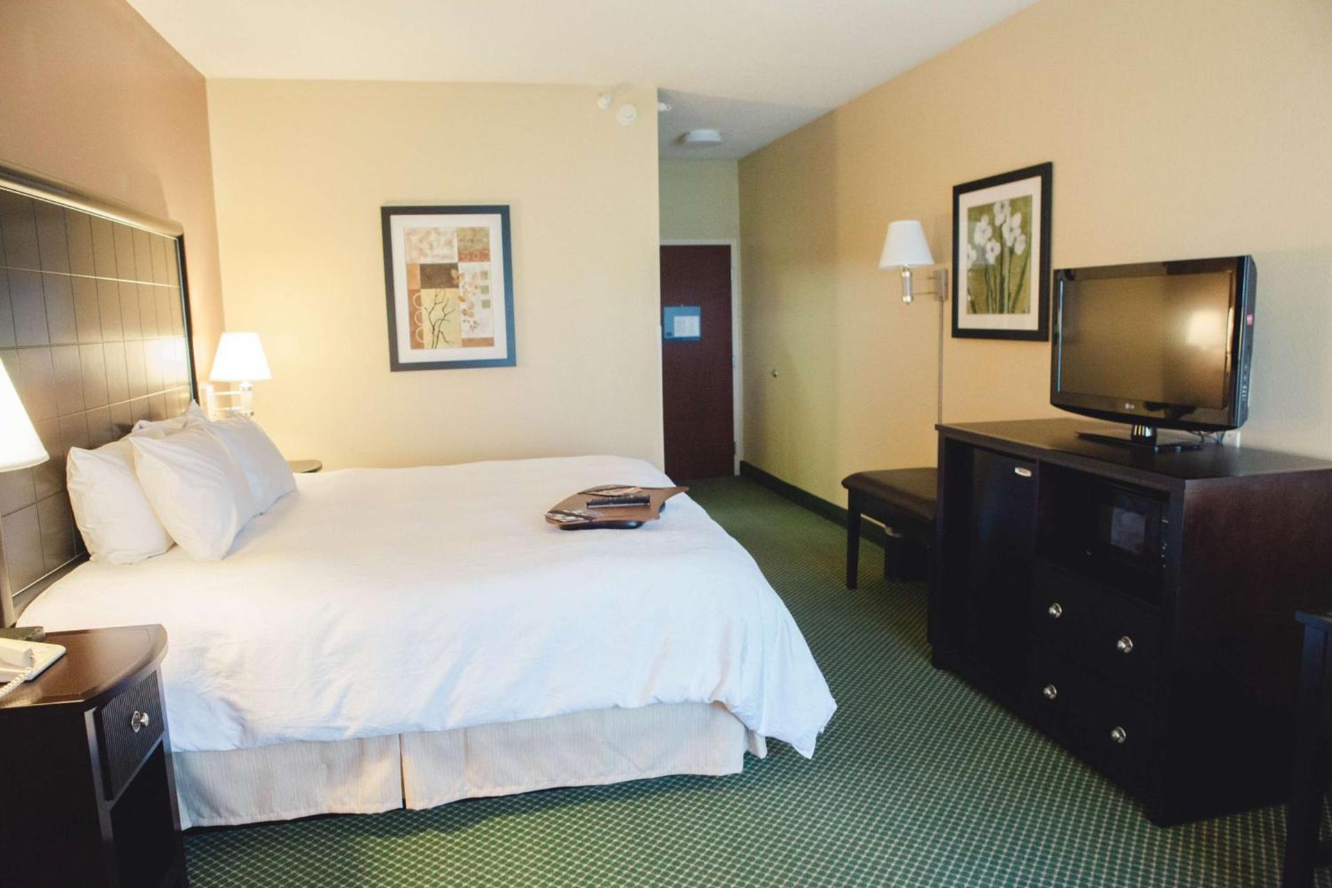 Hampton Inn Bloomington West photo 18