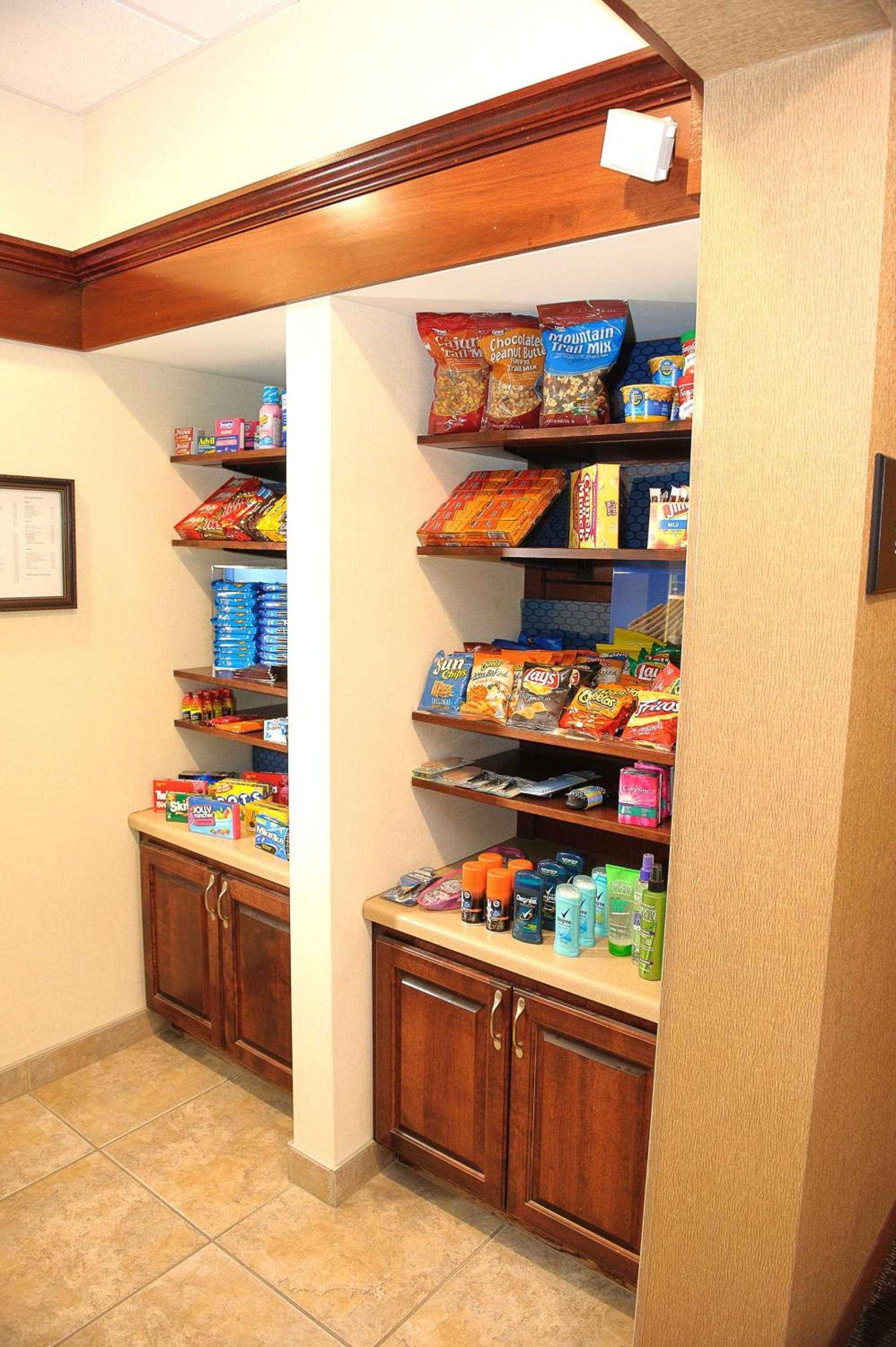 Hampton Inn & Suites Brookings photo 12