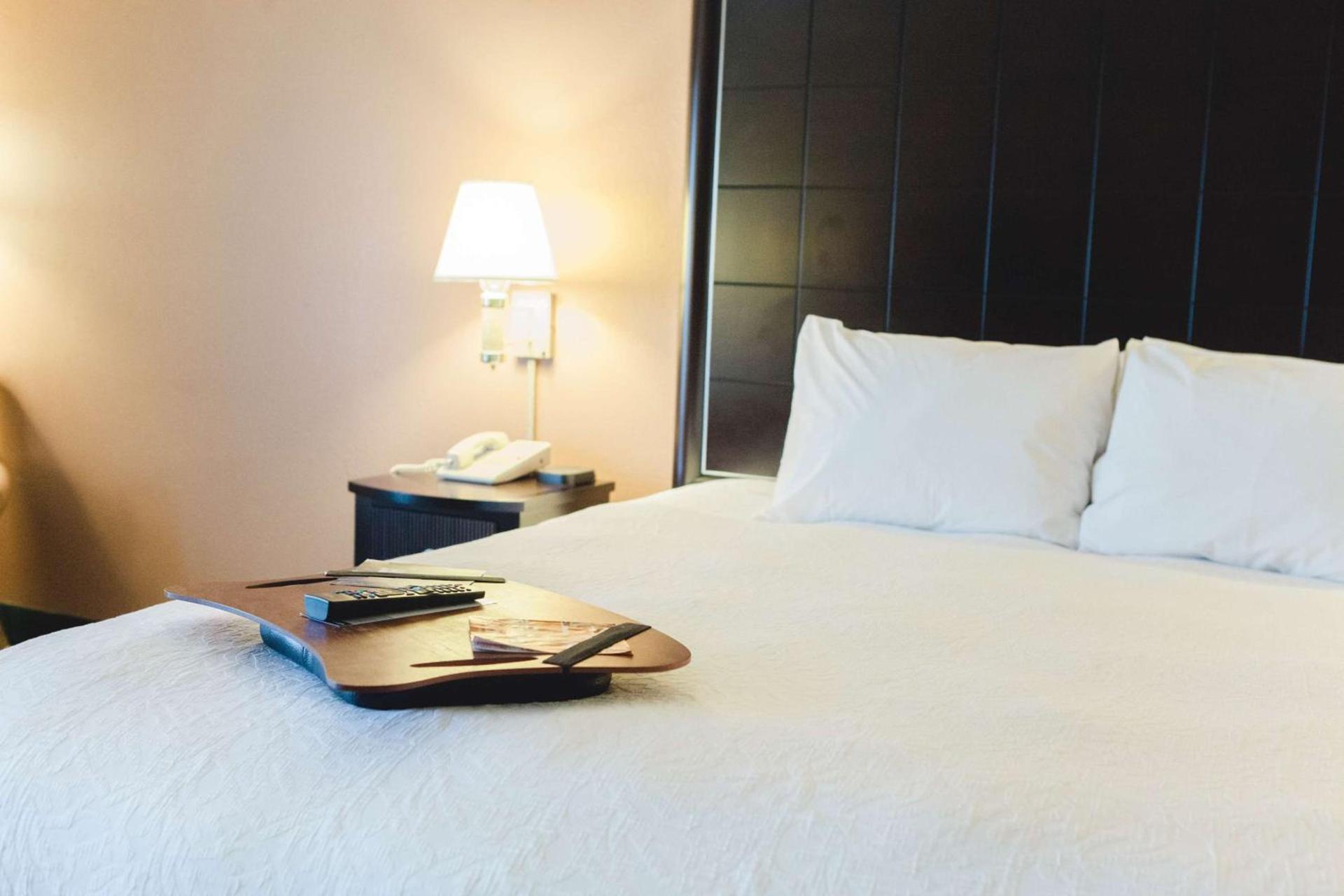 Hampton Inn Bloomington West photo 22