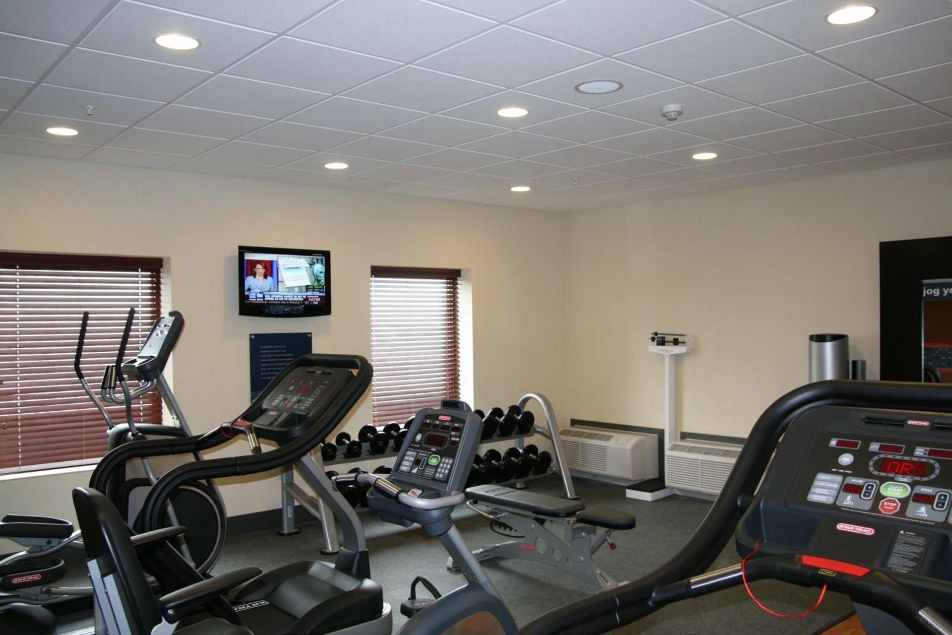 Hampton Inn & Suites Brookings photo 17