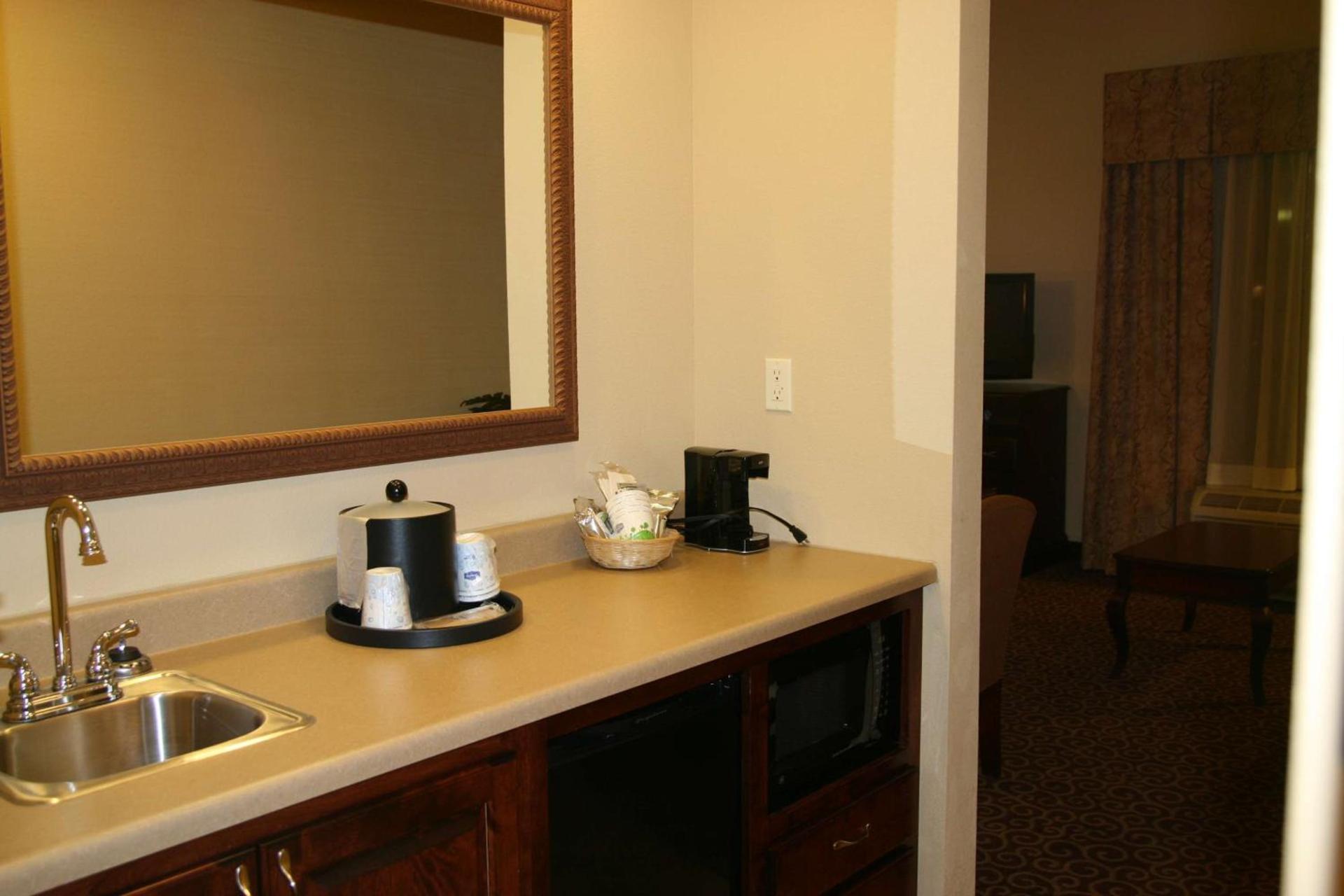 Hampton Inn & Suites Brookings photo 27