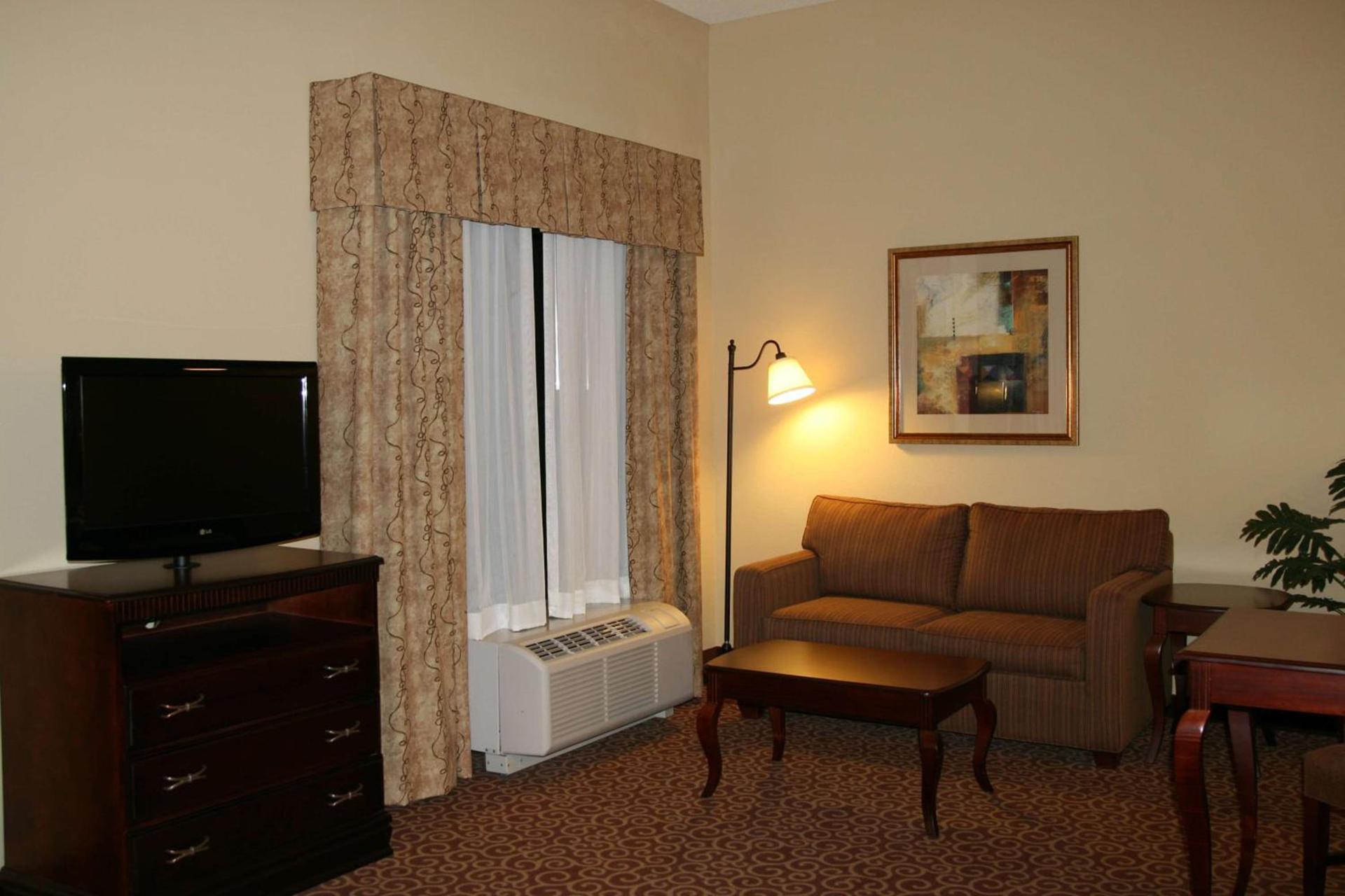 Hampton Inn & Suites Brookings photo 28