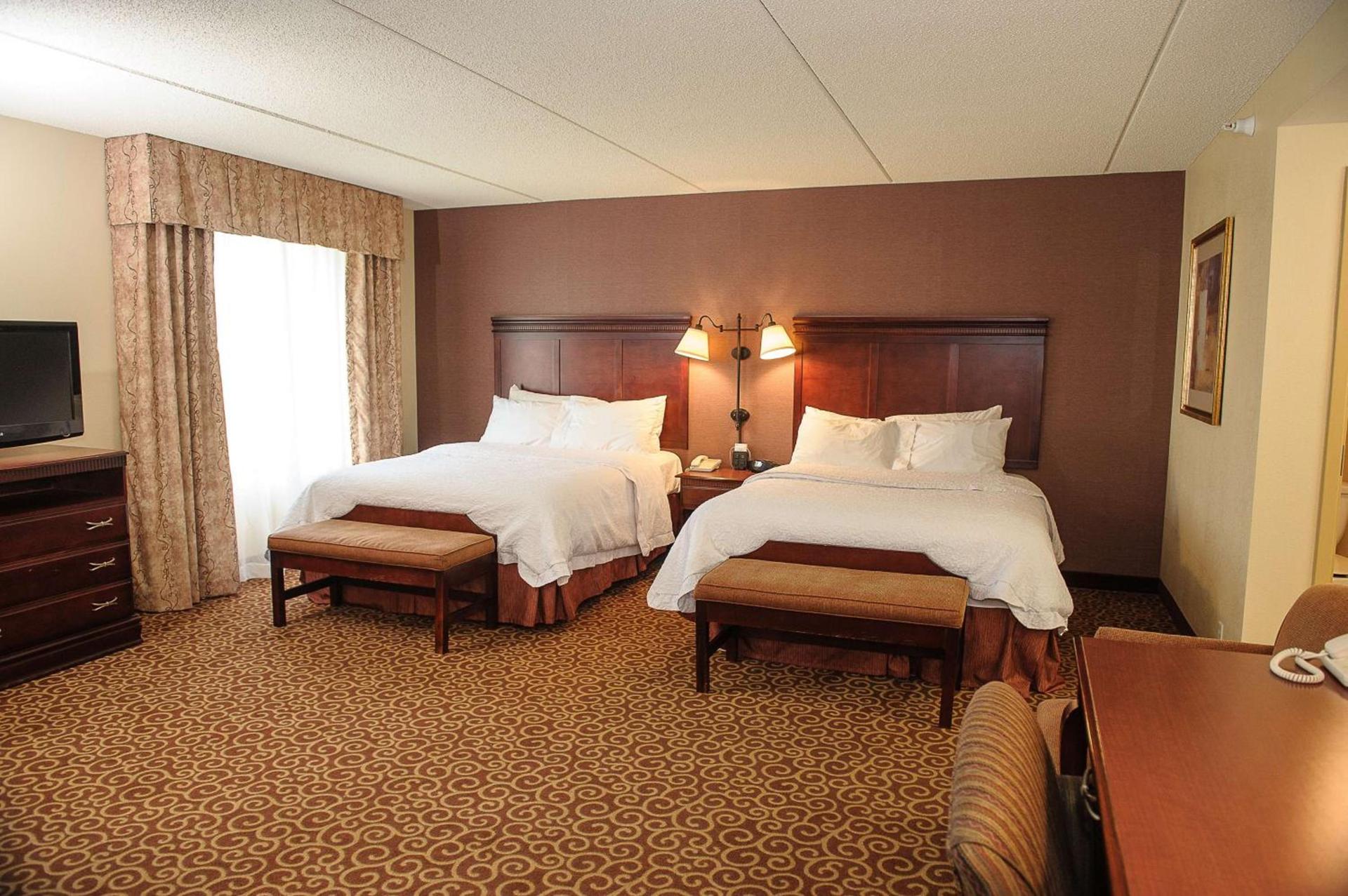 Hampton Inn & Suites Brookings photo 37