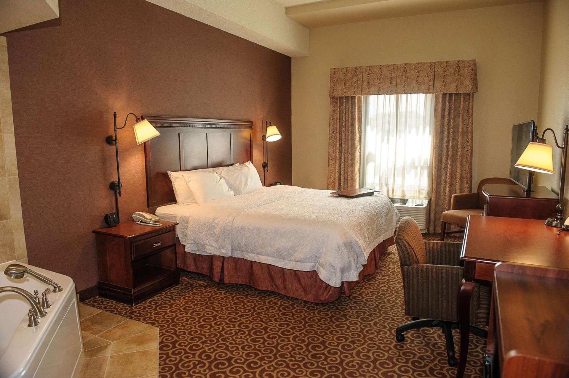 Hampton Inn & Suites Brookings photo 55