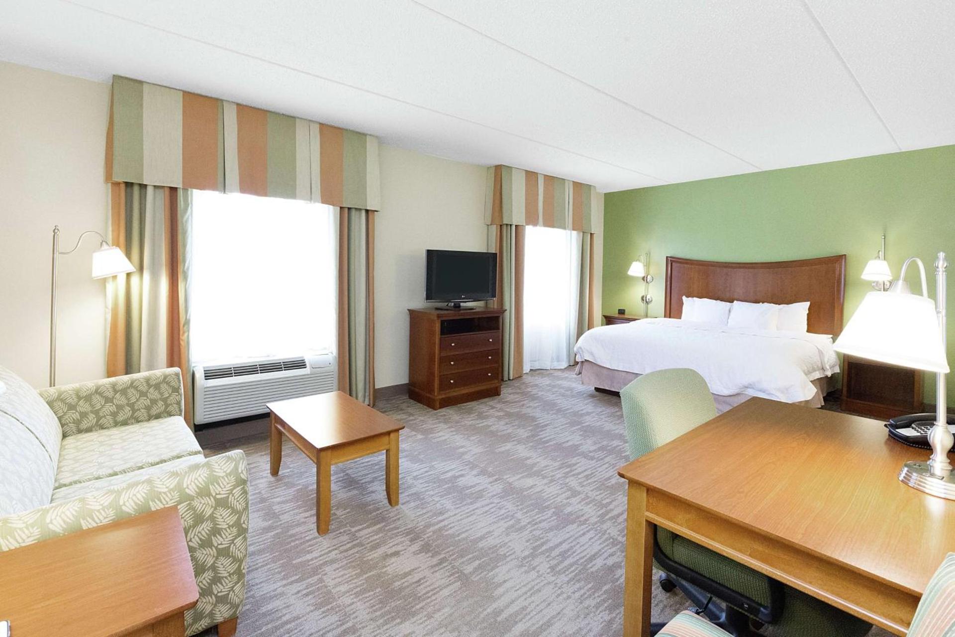 Hampton Inn & Suites Blairsville photo 18