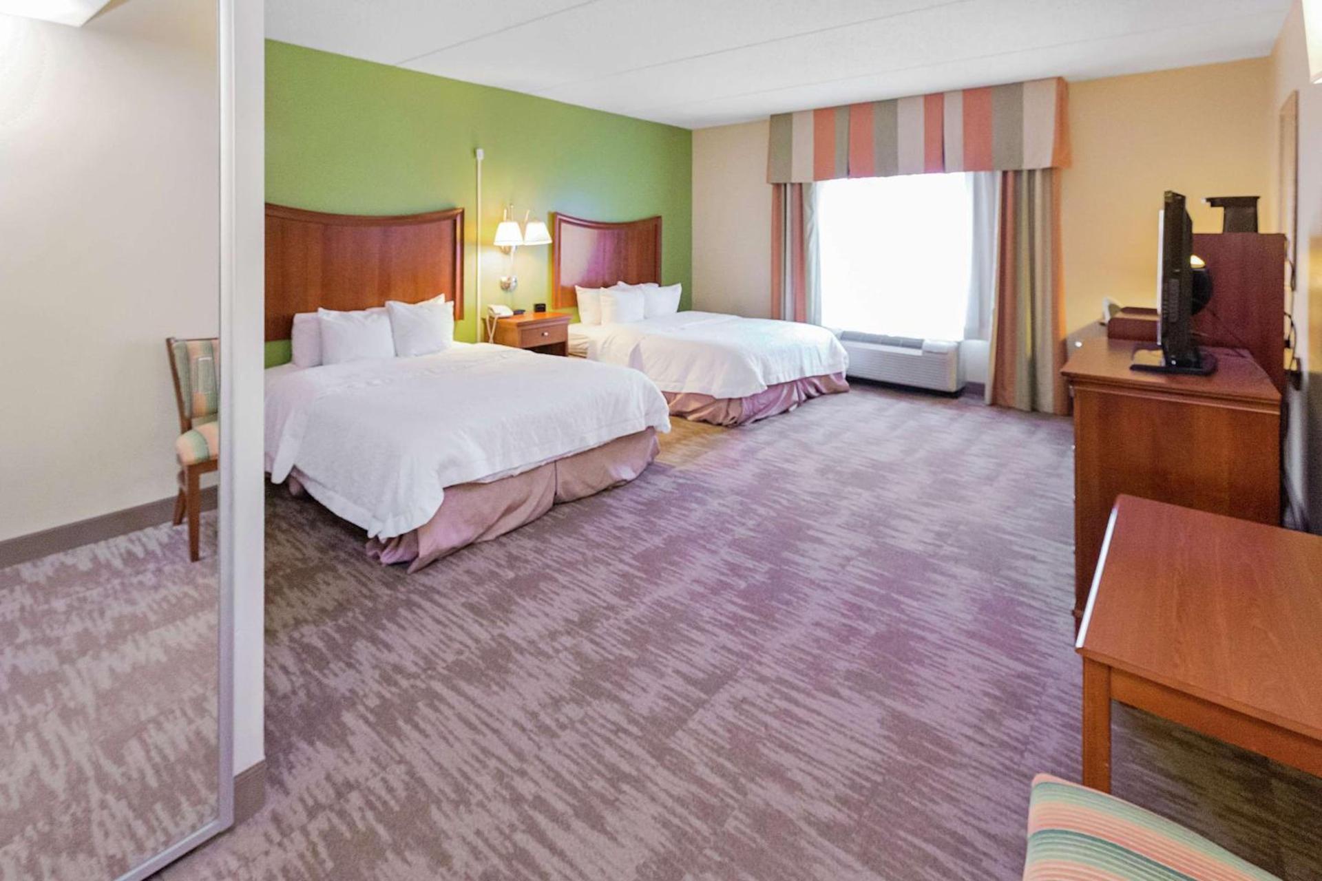 Hampton Inn & Suites Blairsville photo 20