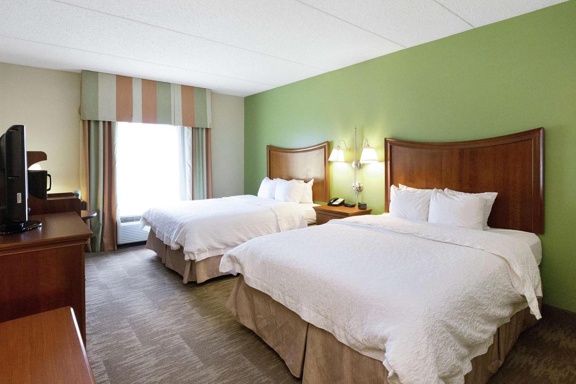 Hampton Inn & Suites Blairsville photo 25
