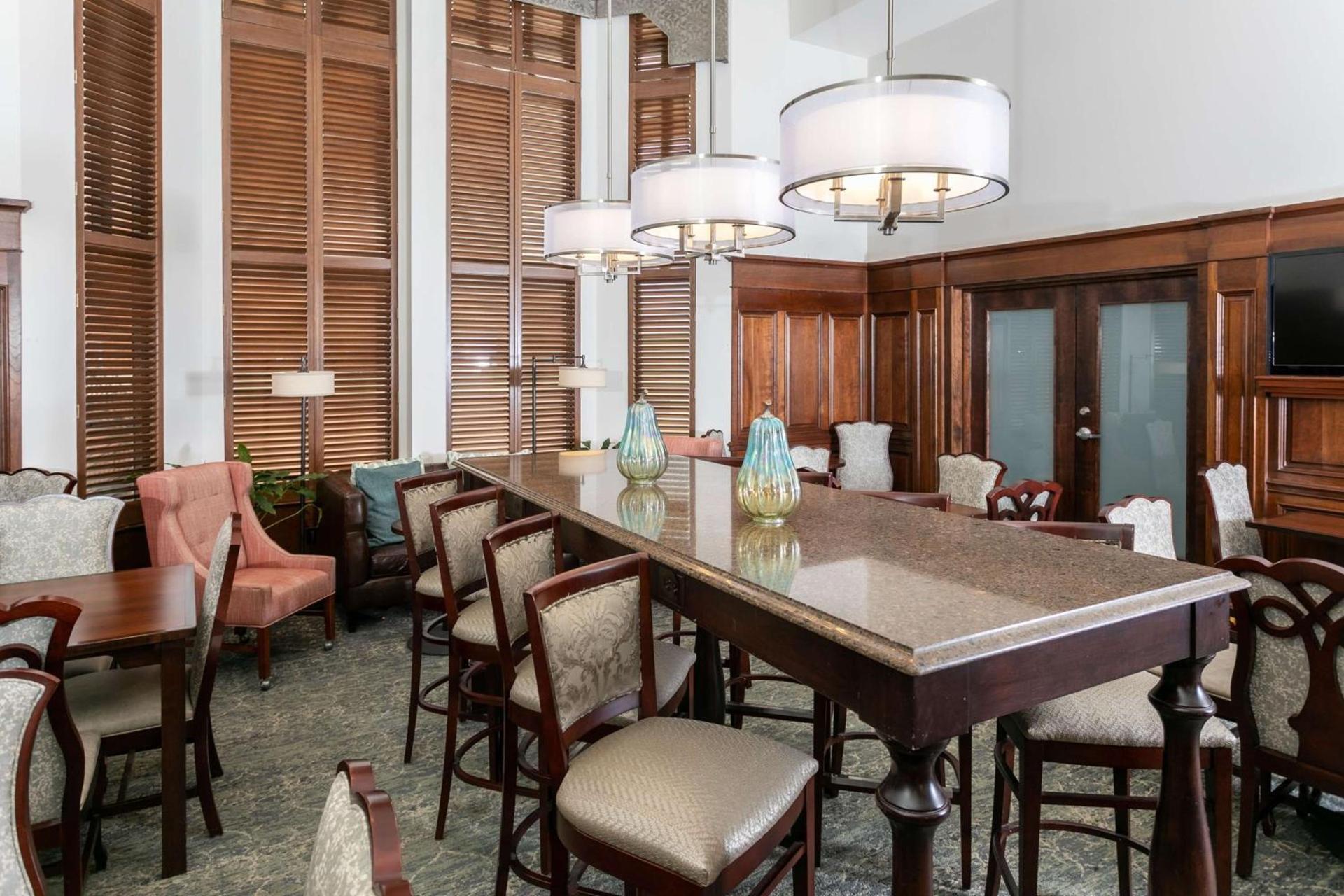 Hampton Inn & Suites Nashville-Green Hills photo 12