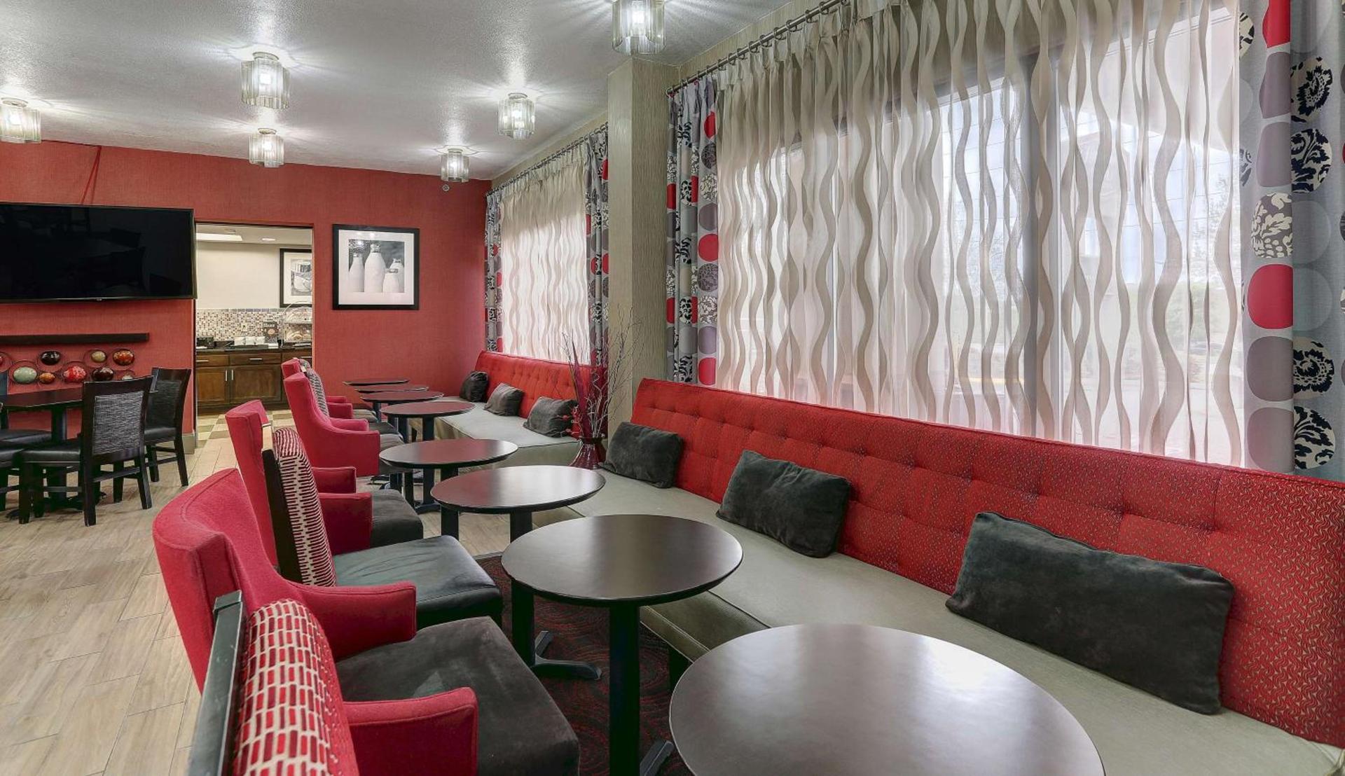 Hampton Inn Nashville-I-24 Hickory Hollow photo 4