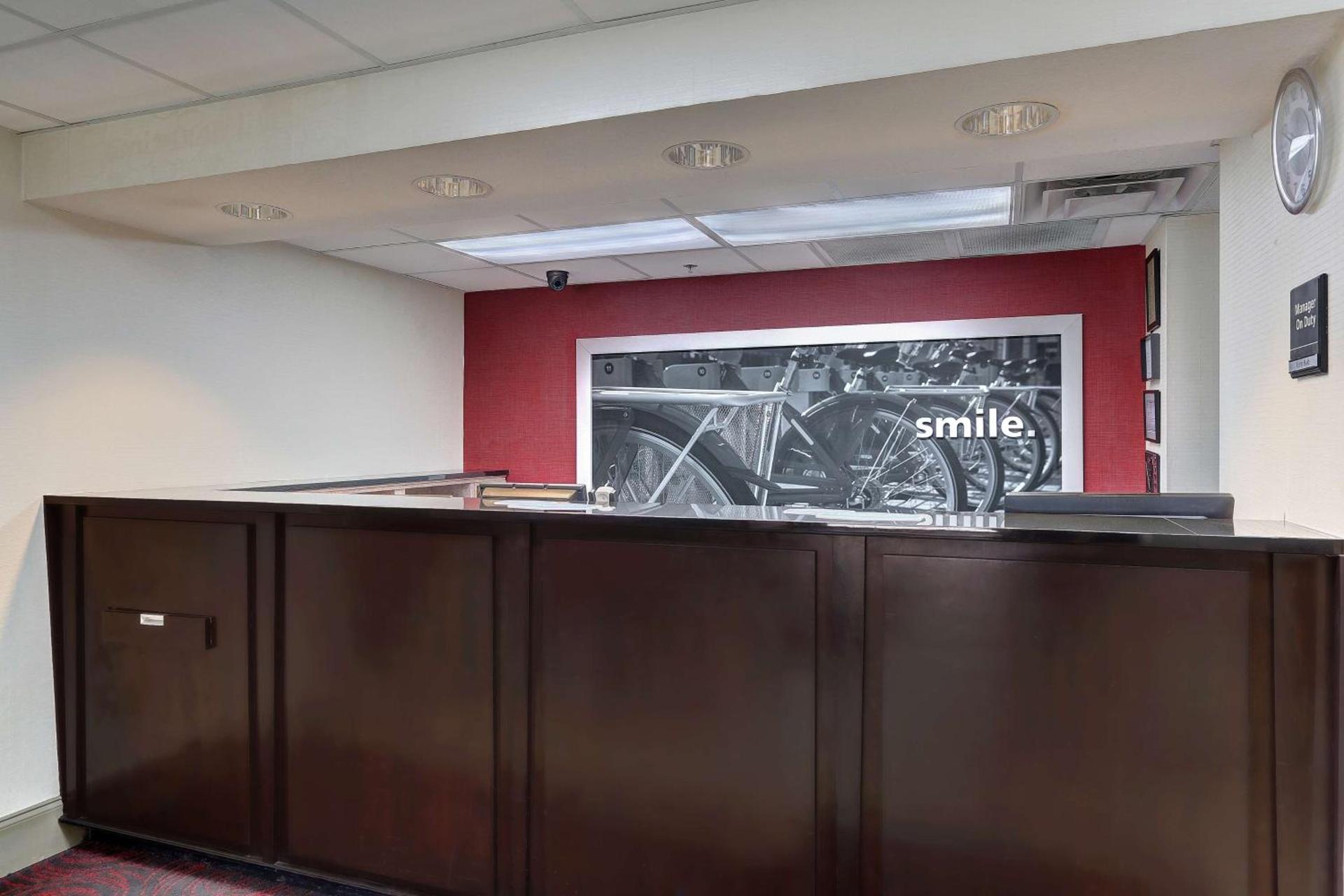 Hampton Inn Nashville-I-24 Hickory Hollow photo 6
