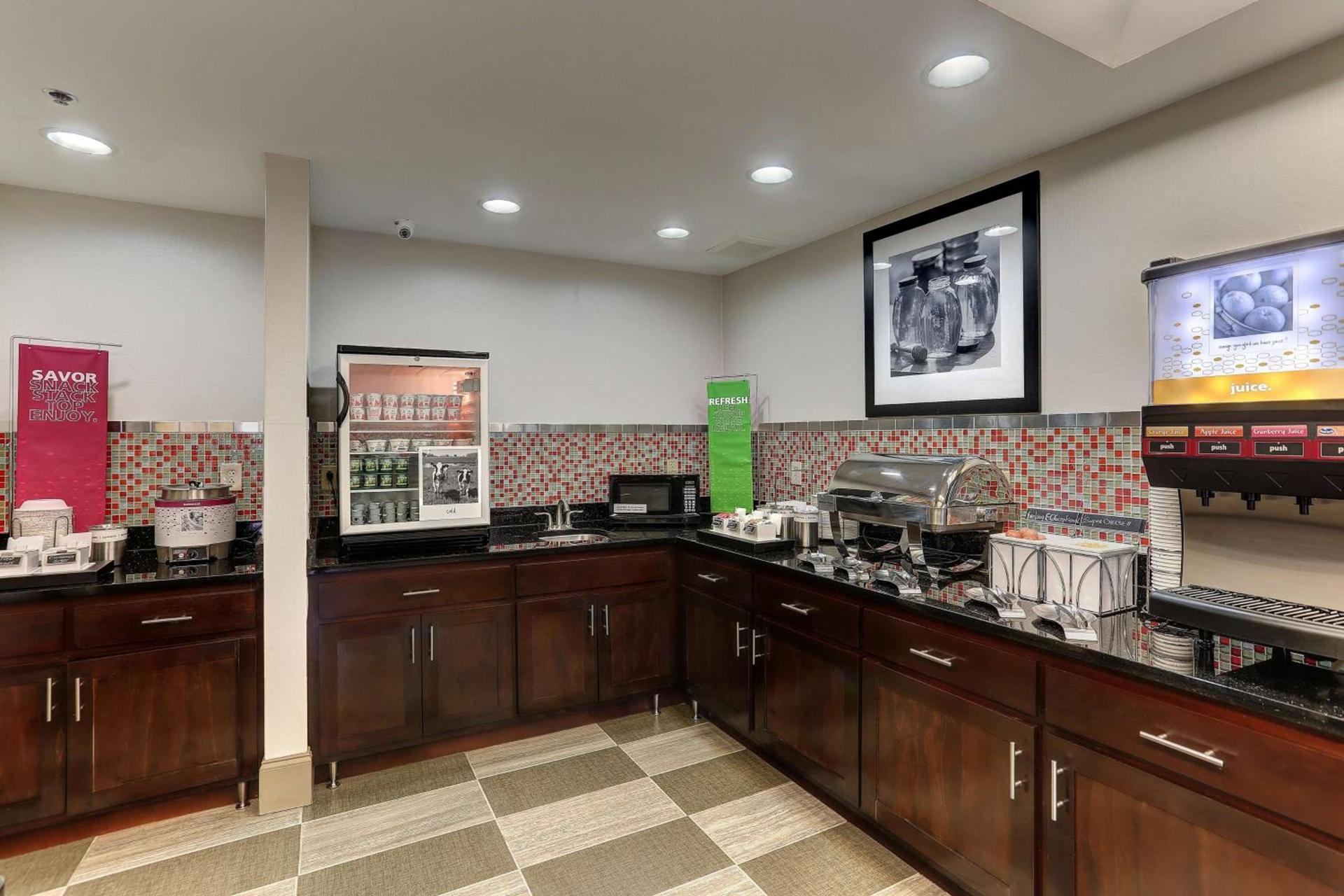 Hampton Inn Nashville-I-24 Hickory Hollow photo 11