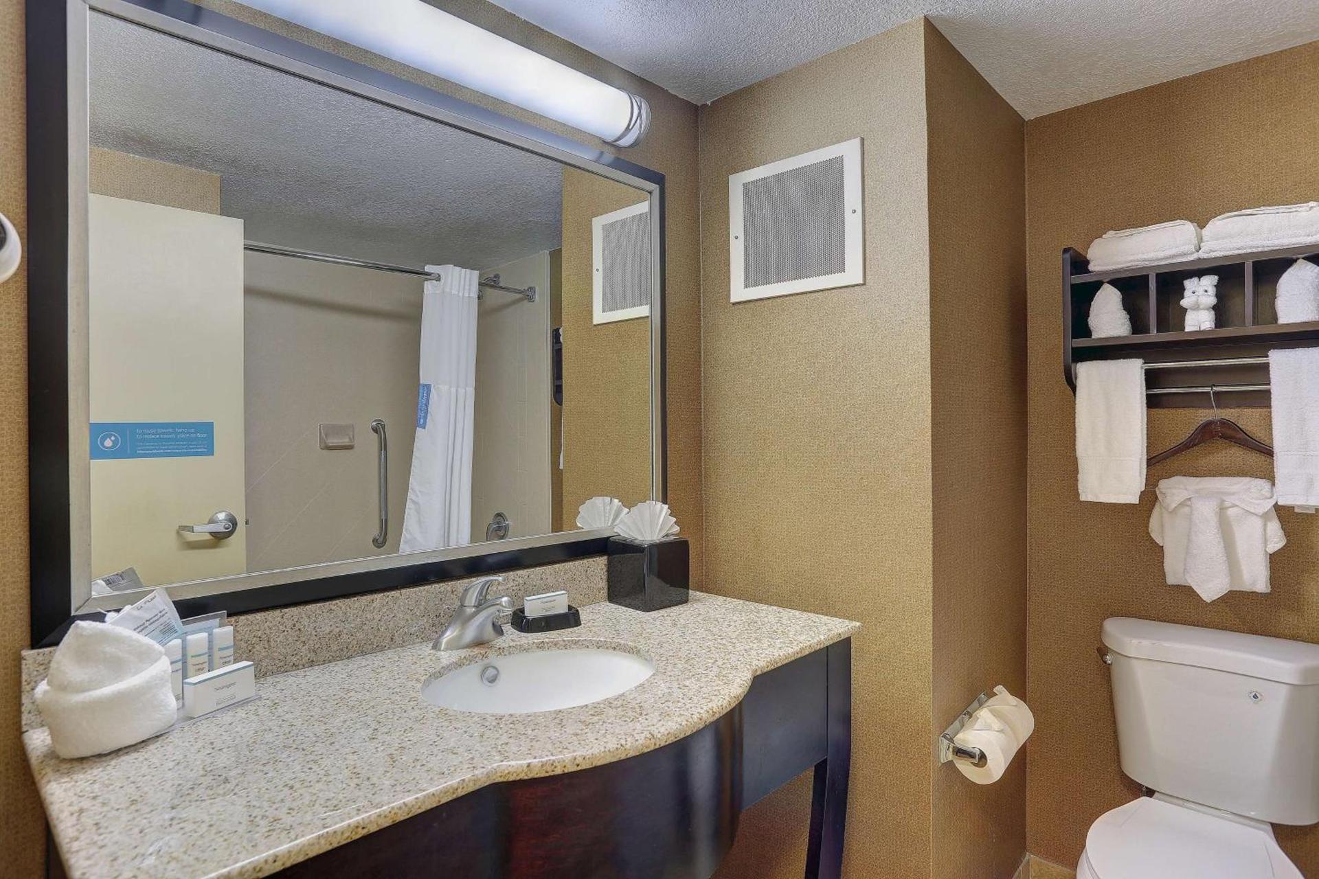Hampton Inn Nashville-I-24 Hickory Hollow photo 23