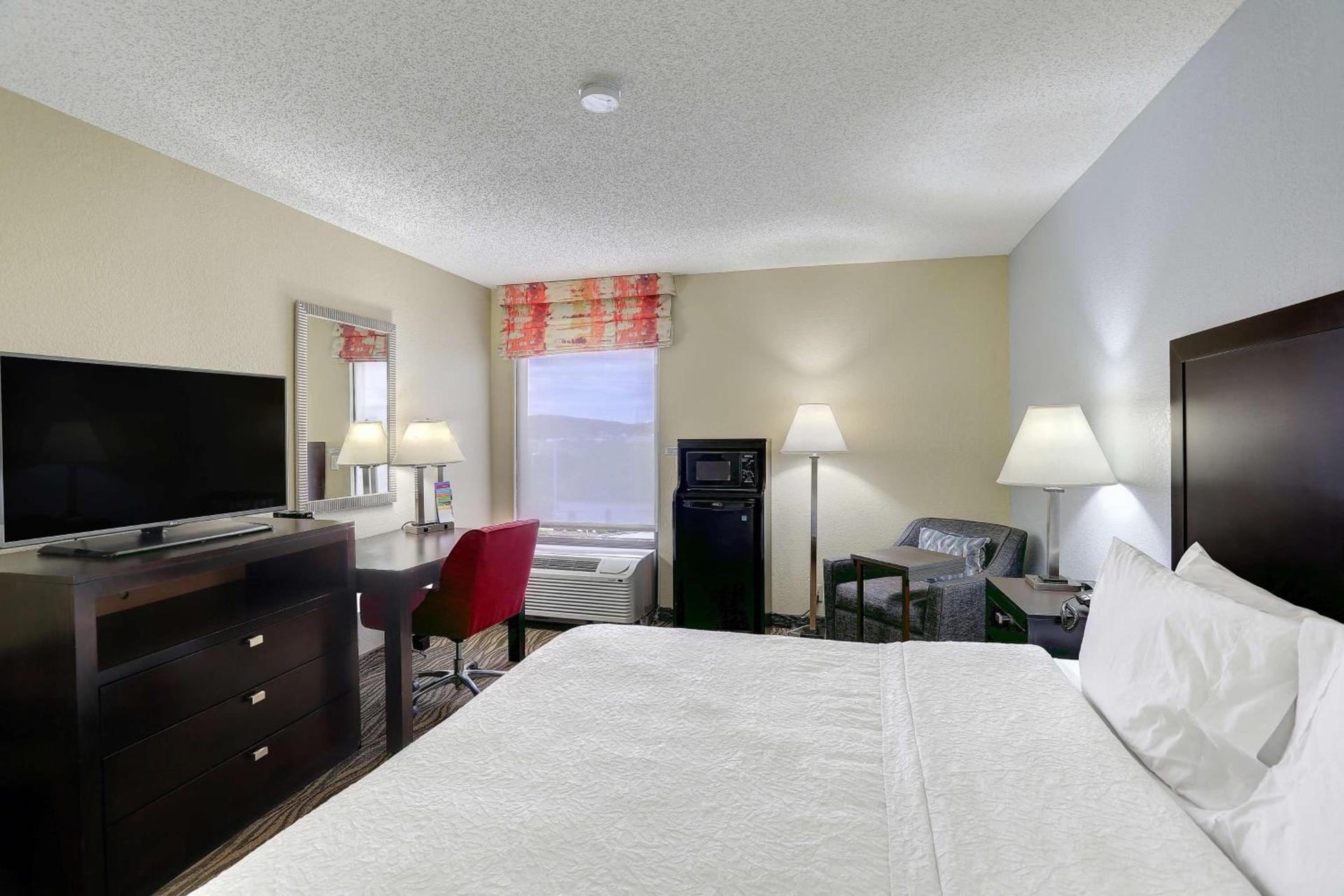 Hampton Inn Nashville-I-24 Hickory Hollow photo 25