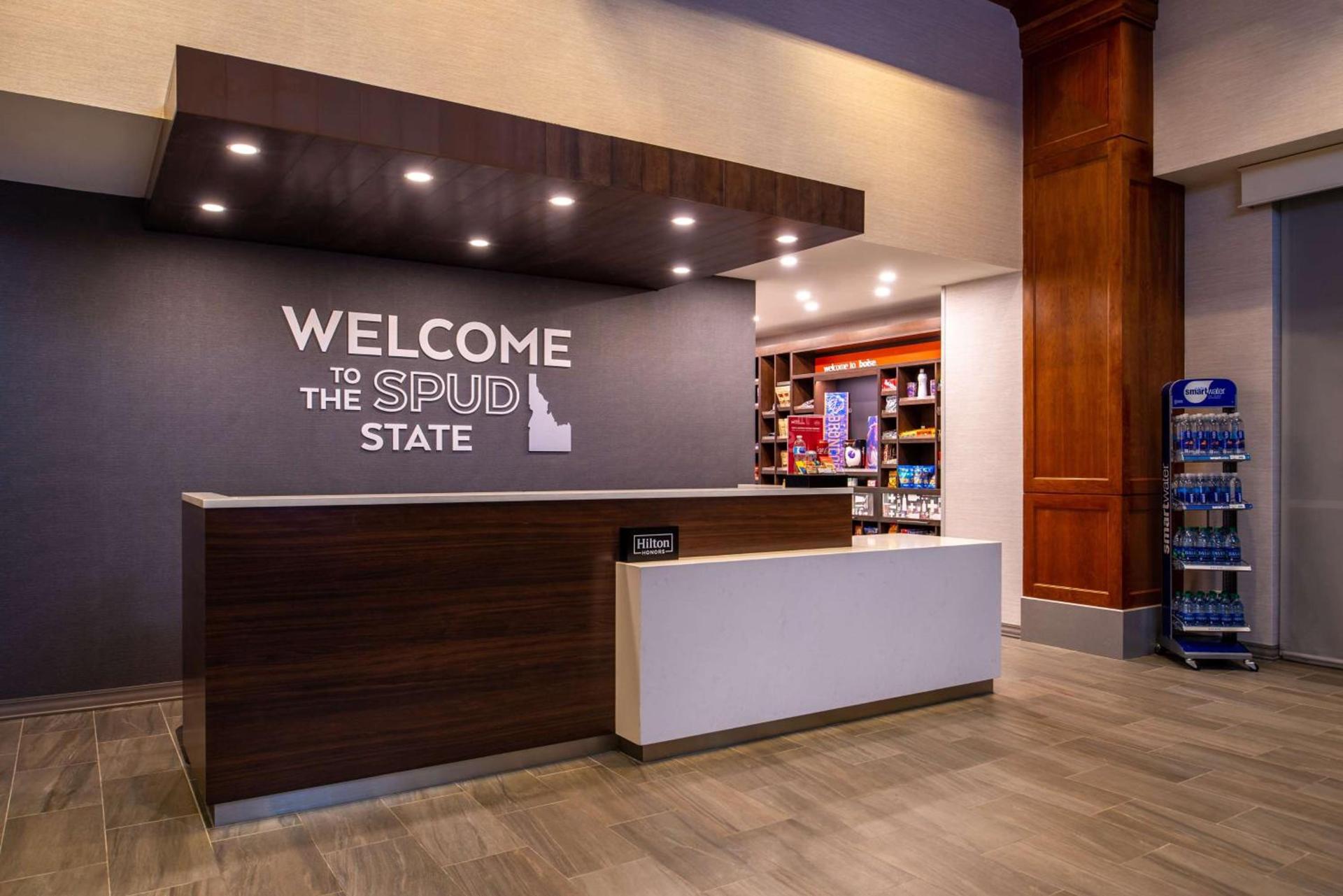Hampton Inn & Suites Boise/Spectrum photo 9
