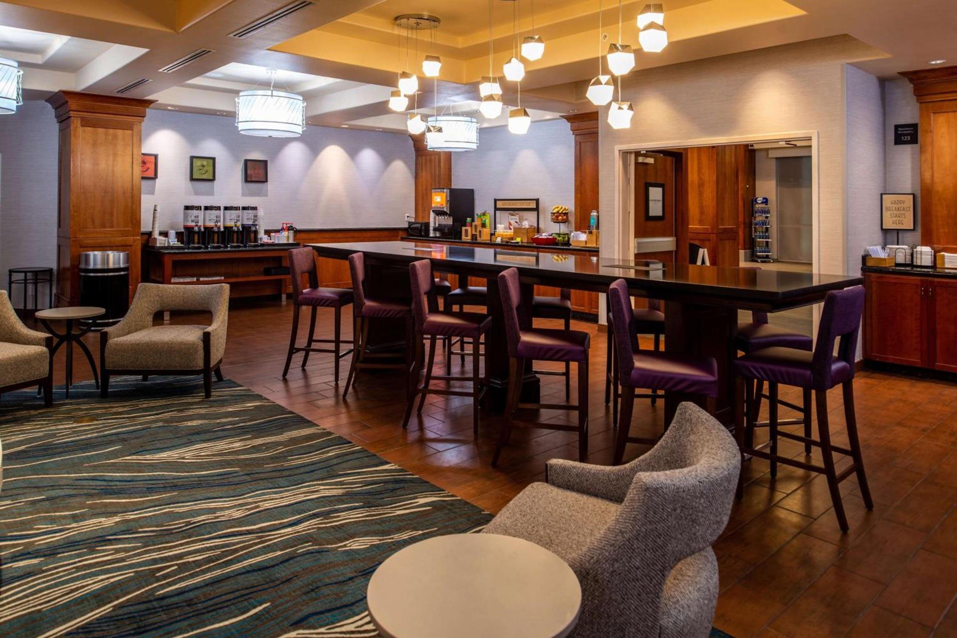 Hampton Inn & Suites Boise/Spectrum photo 19