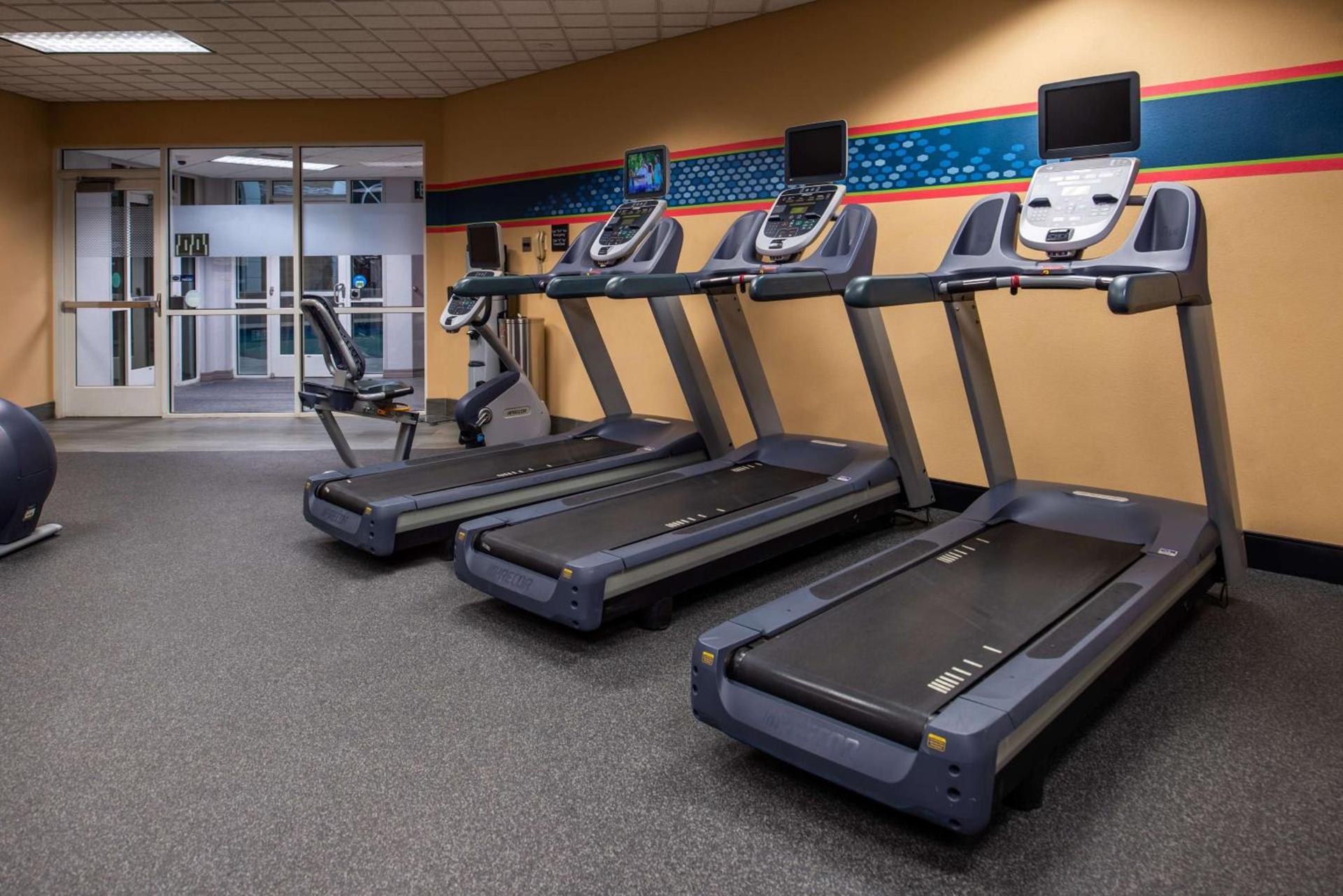 Hampton Inn & Suites Boise/Spectrum photo 25