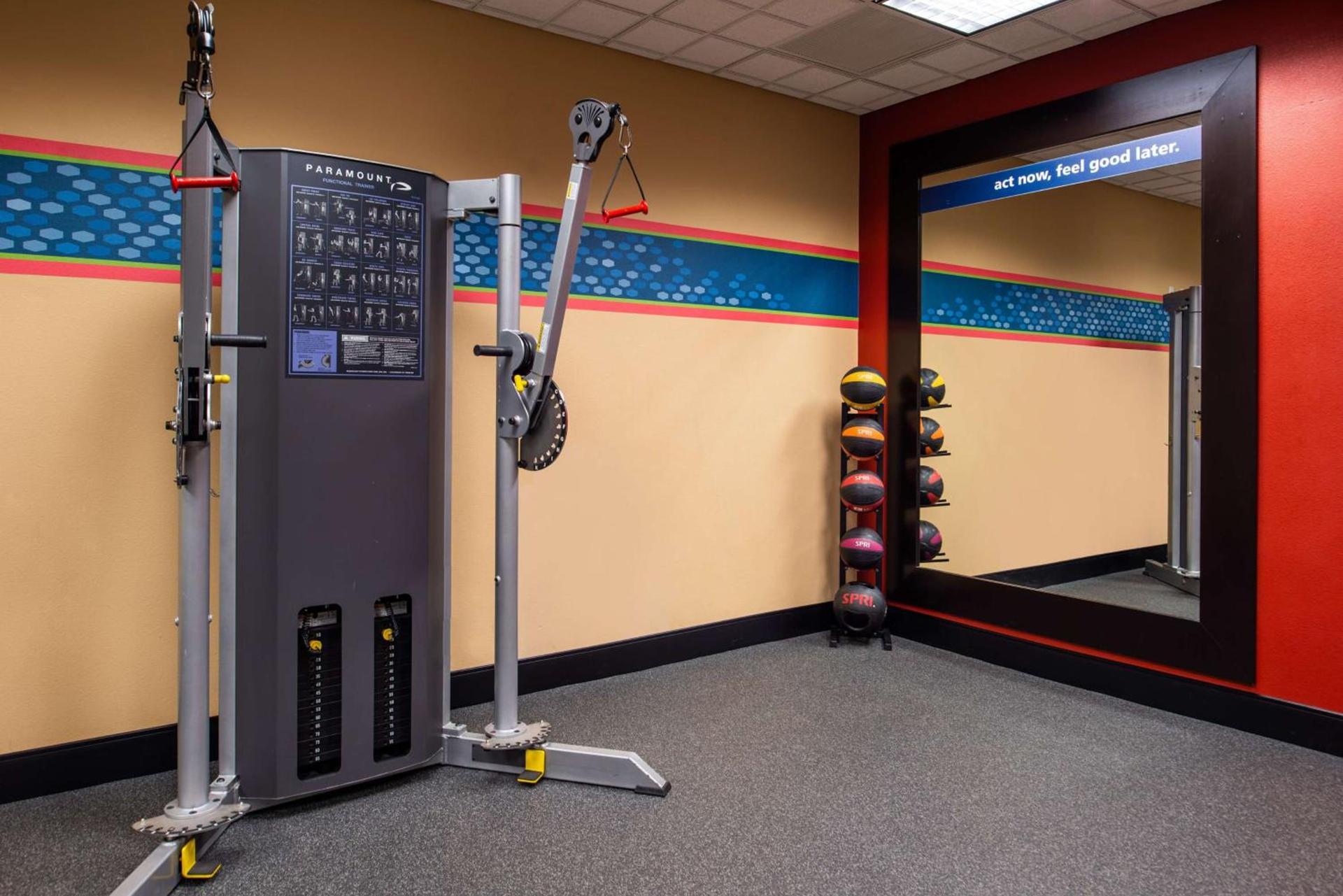 Hampton Inn & Suites Boise/Spectrum photo 27