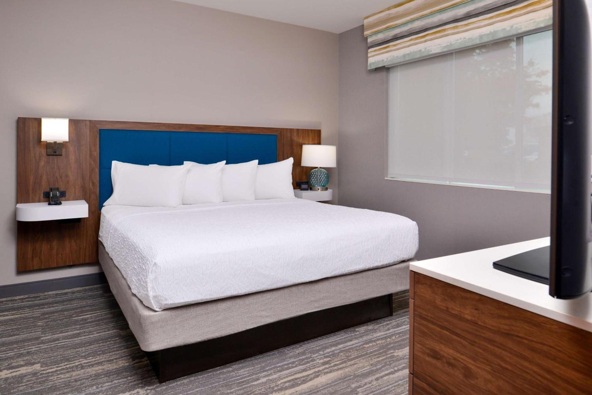Hampton Inn & Suites Boise/Spectrum photo 82