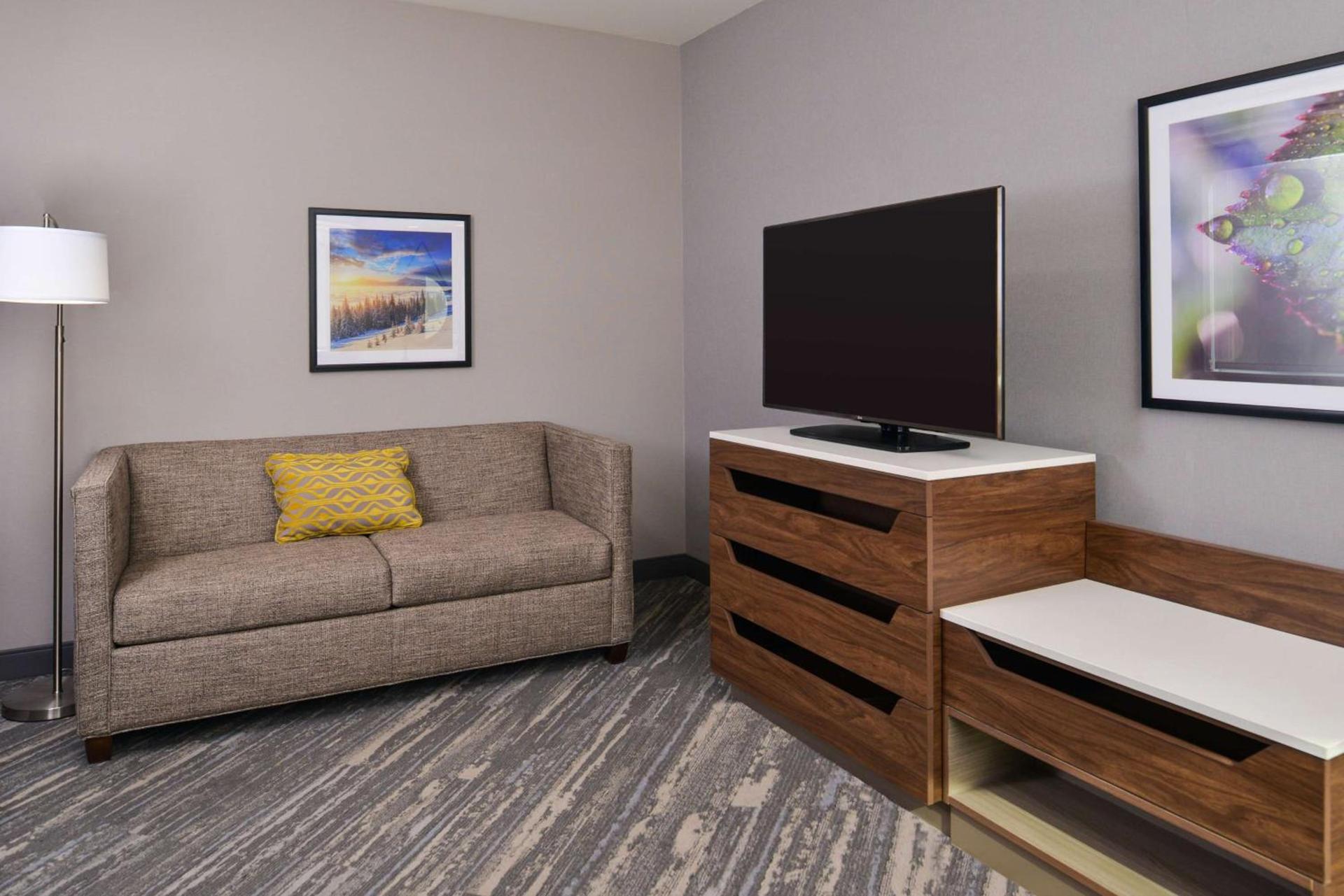 Hampton Inn & Suites Boise/Spectrum photo 95