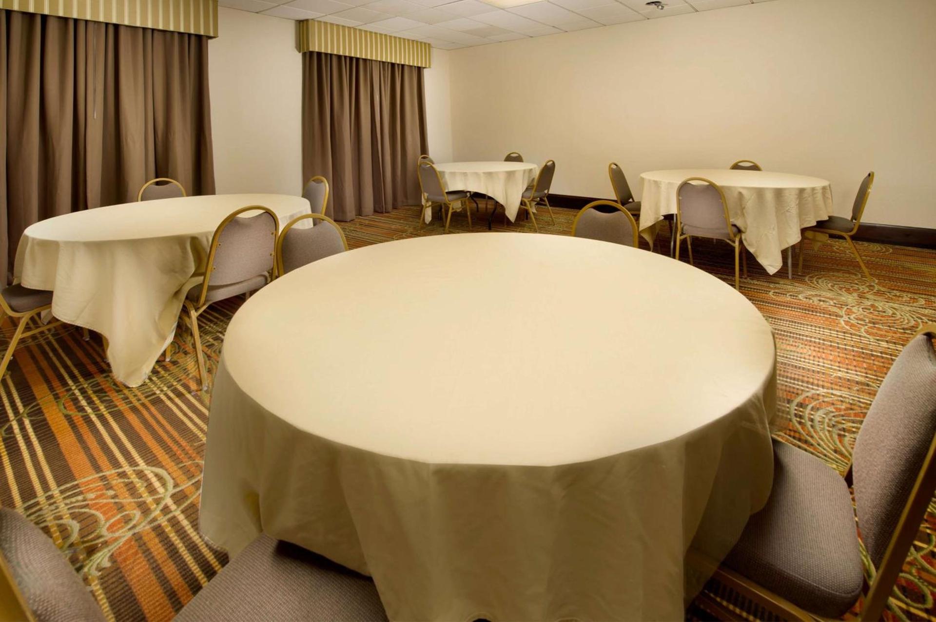 Hampton Inn Haverhill photo 37