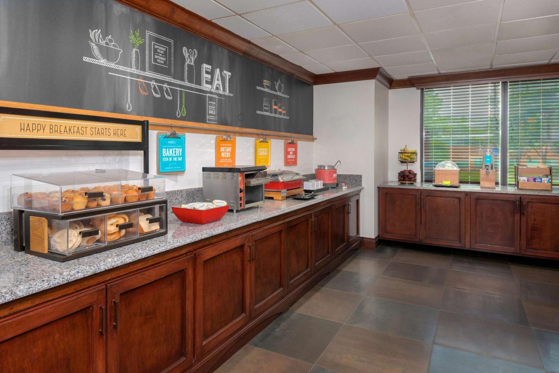 Hampton Inn Boston / Marlborough photo 10