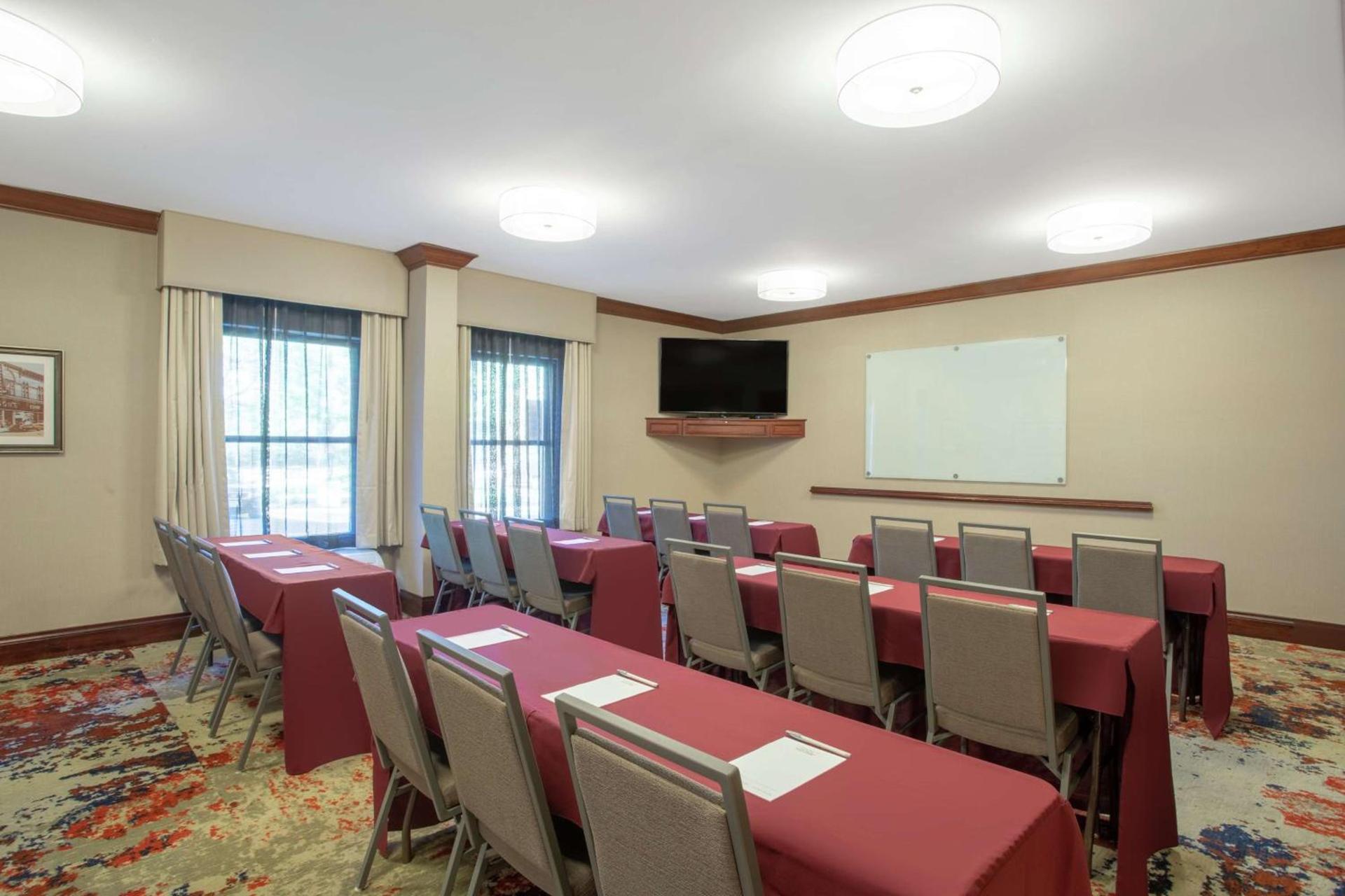 Hampton Inn Boston / Marlborough photo 28