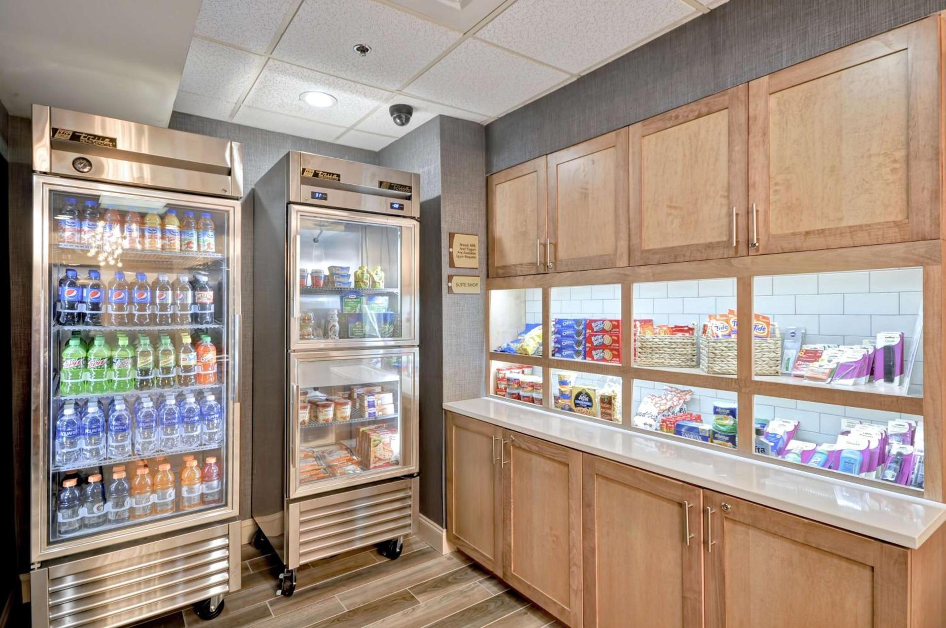 Homewood Suites by Hilton Boston - Peabody photo 12