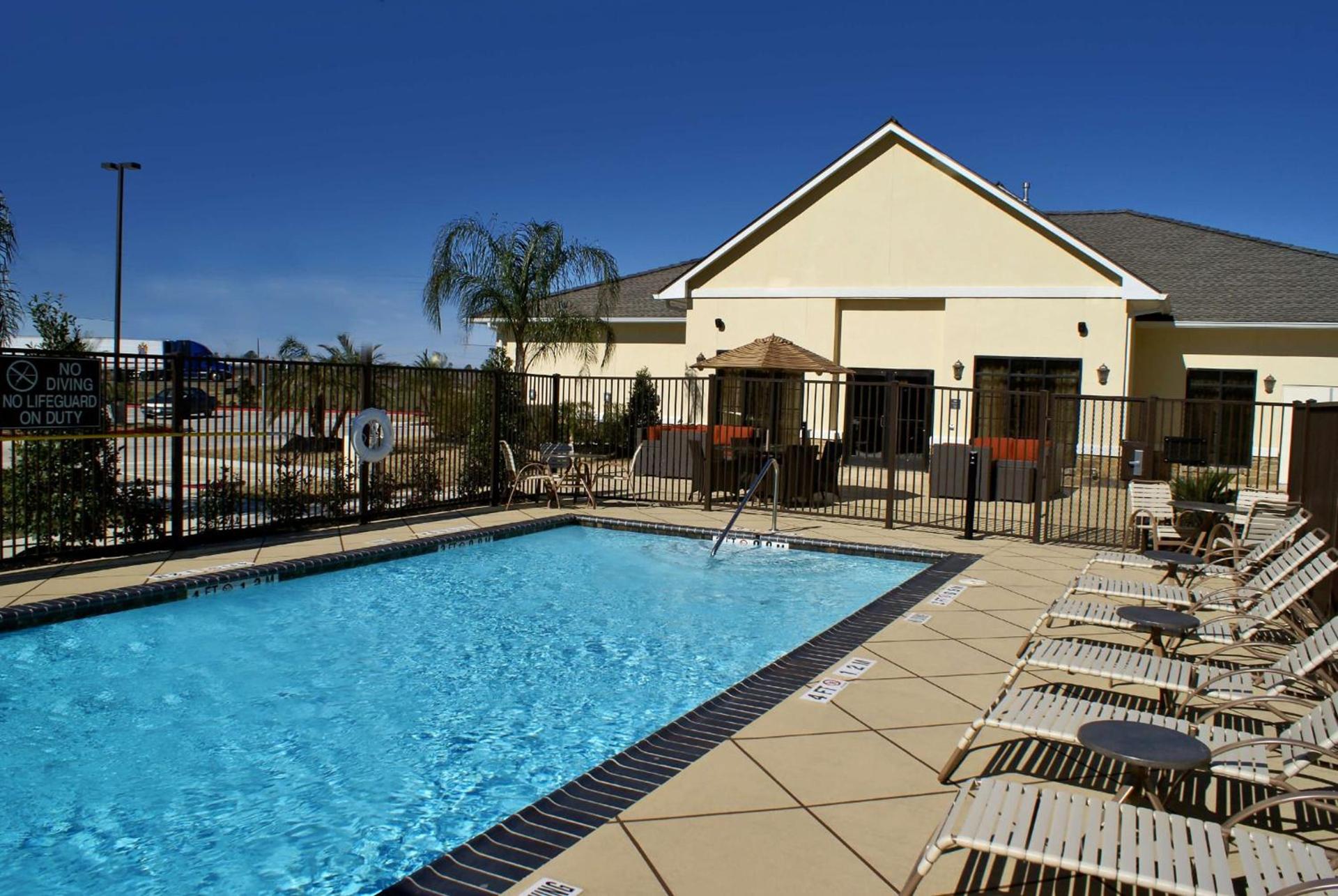 Homewood Suites Beaumont photo 7