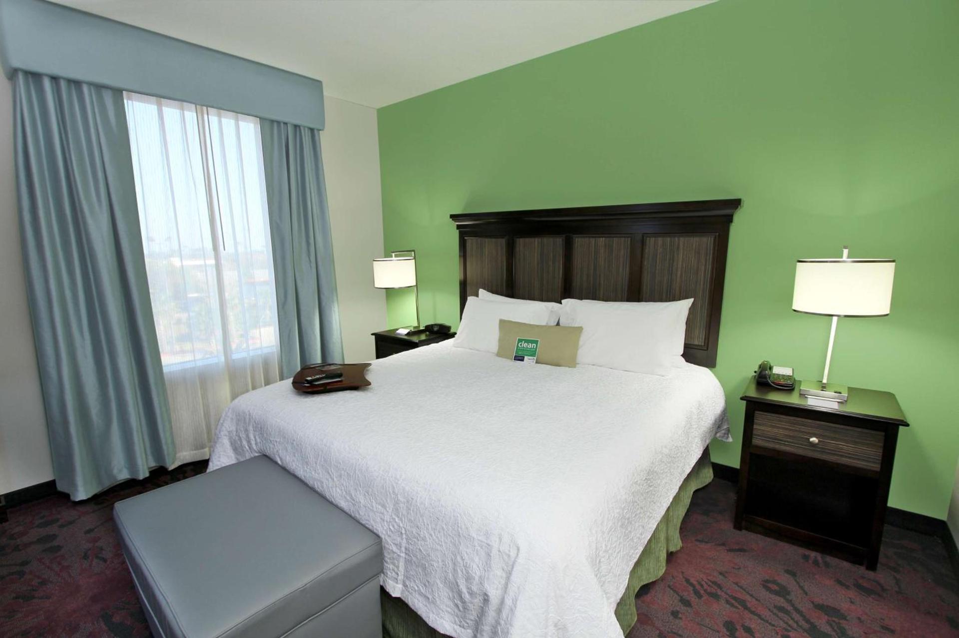 Hampton Inn & Suites Winnie photo 21