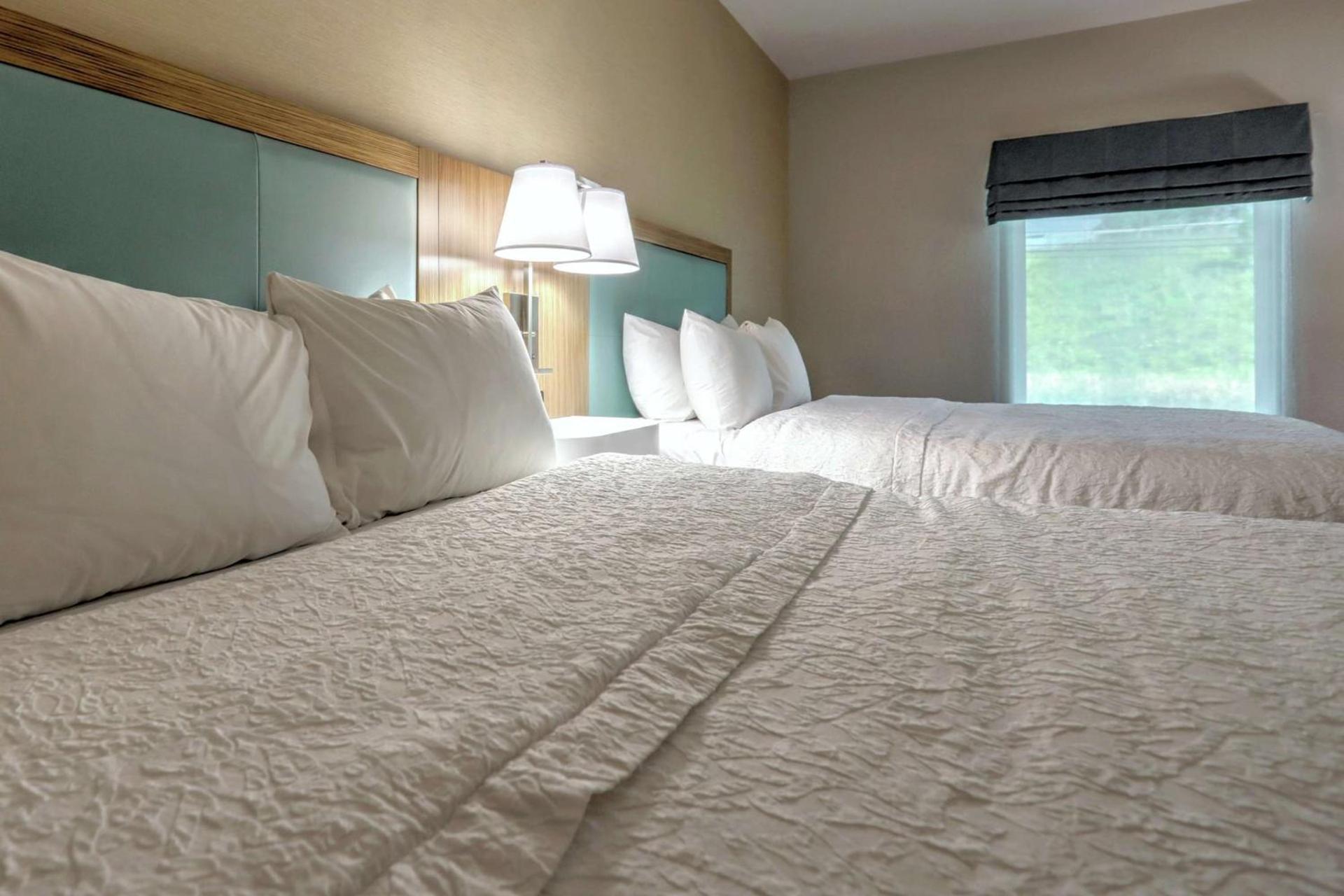 Hampton Inn Batavia photo 12