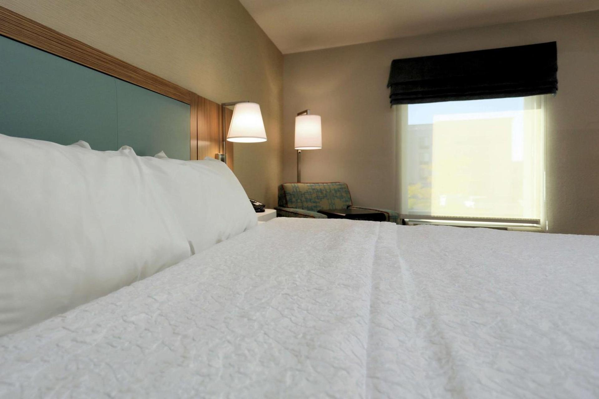 Hampton Inn Batavia photo 21