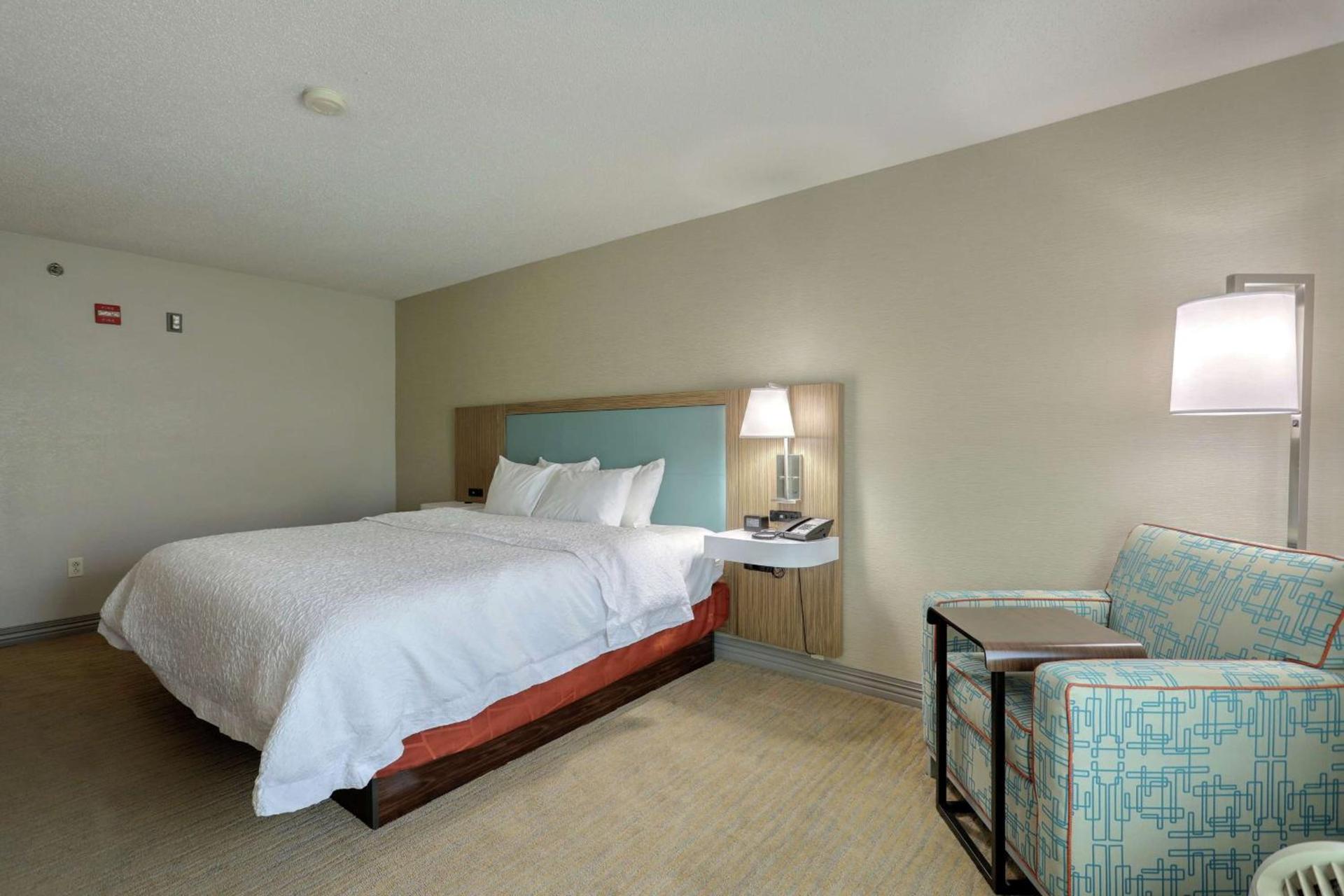 Hampton Inn Batavia photo 24