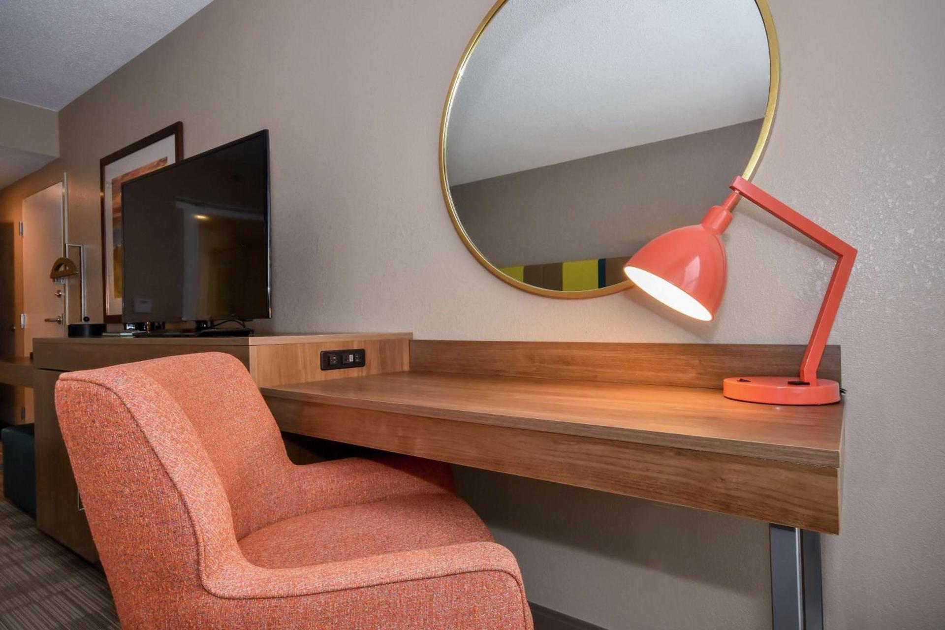 Hampton Inn Brevard photo 13