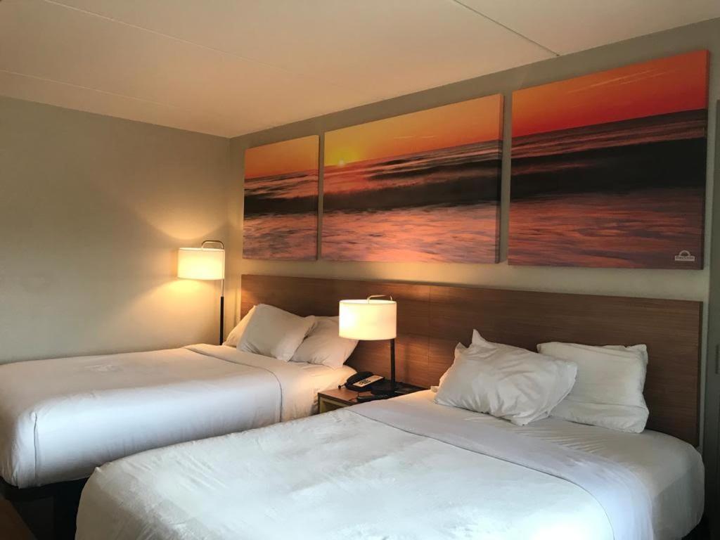 Days Inn by Wyndham Vineland photo 5