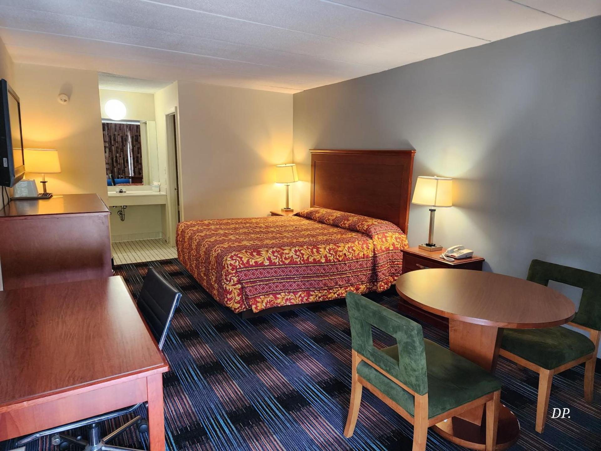 Royal Inn Motel-Charlottesville photo 7