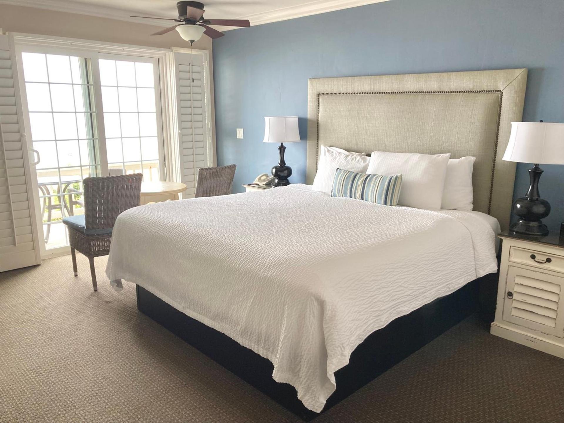 Sand Pebbles Inn photo 44