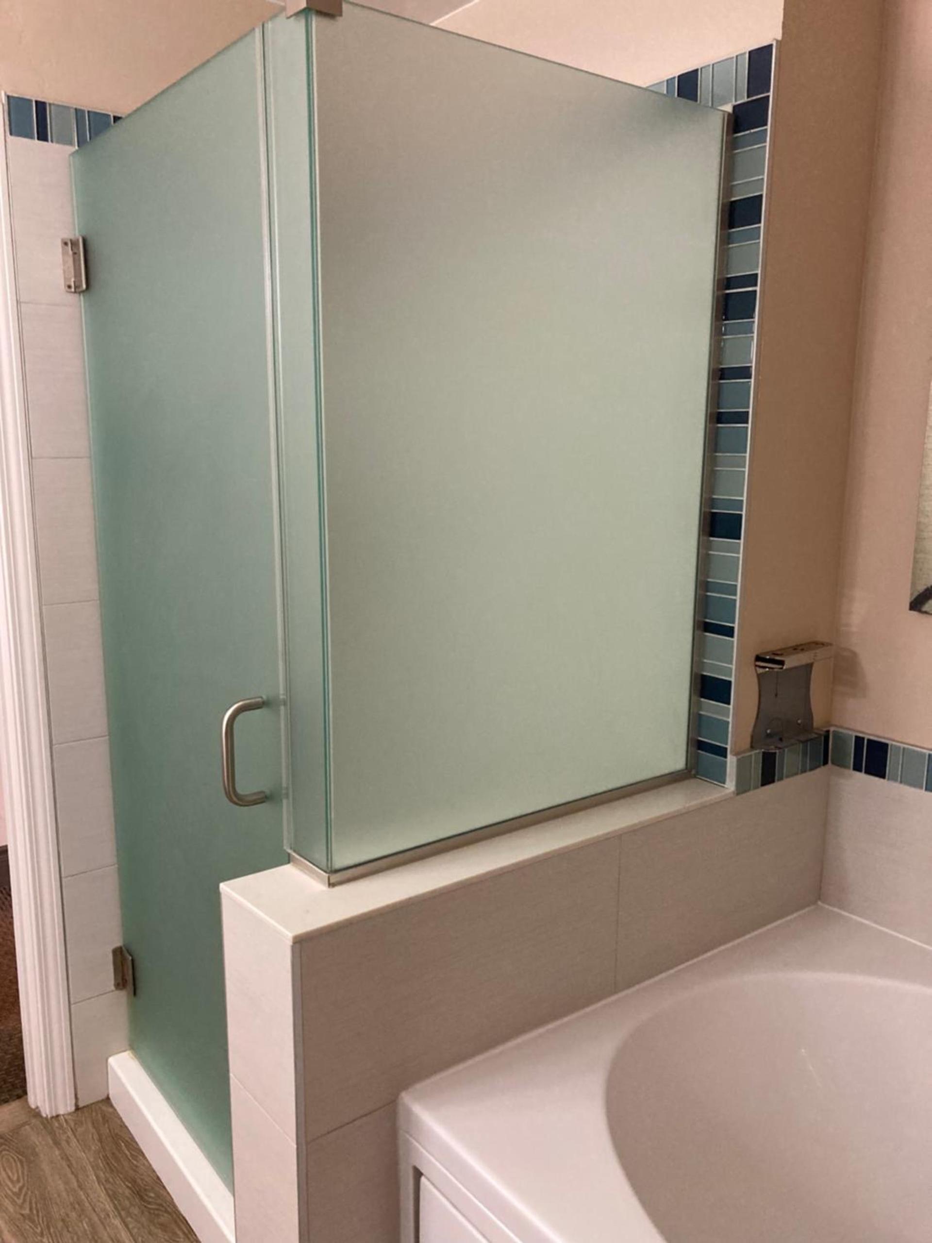 Sand Pebbles Inn photo 48