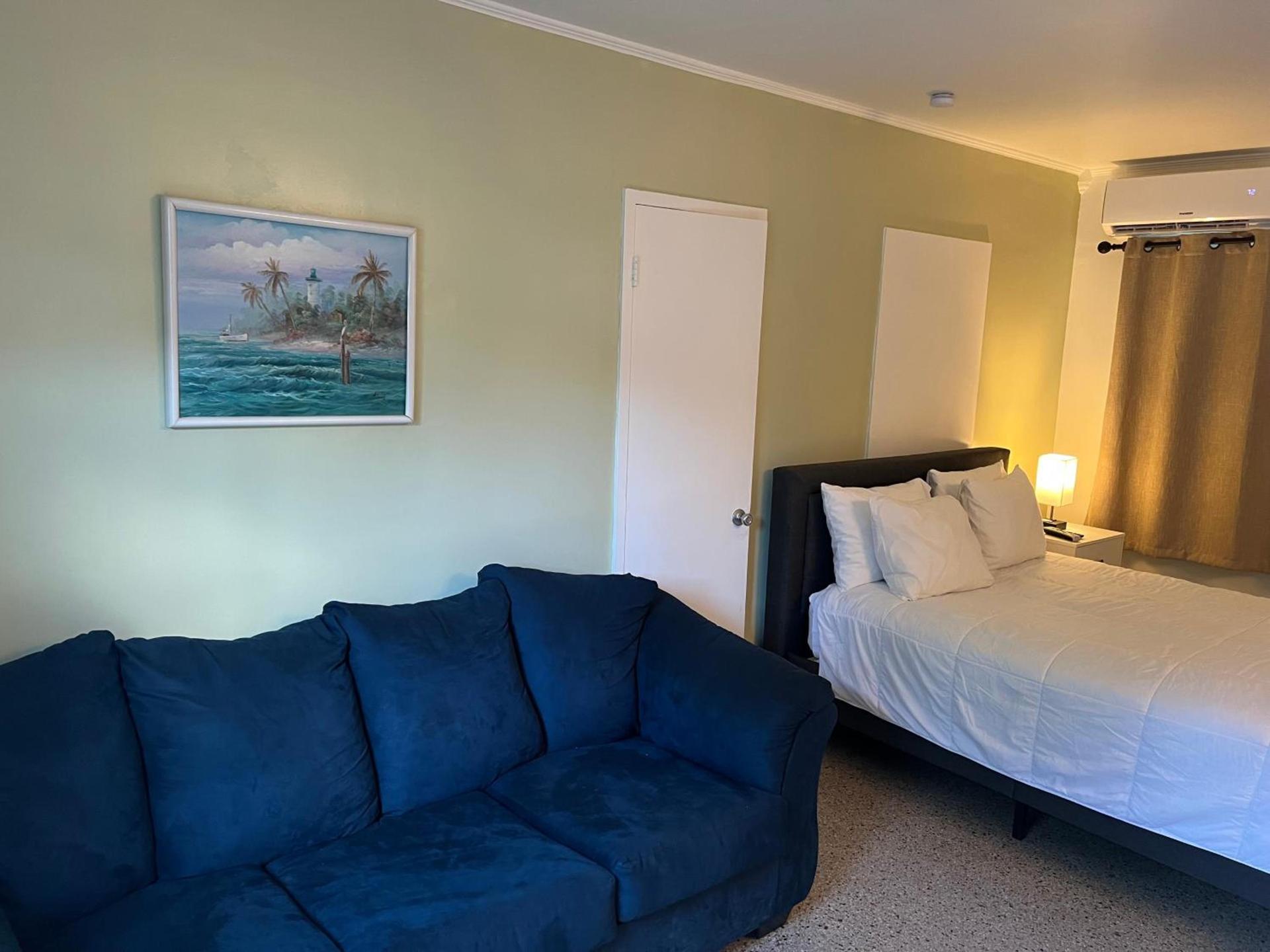Tiana Beach Inn photo 45