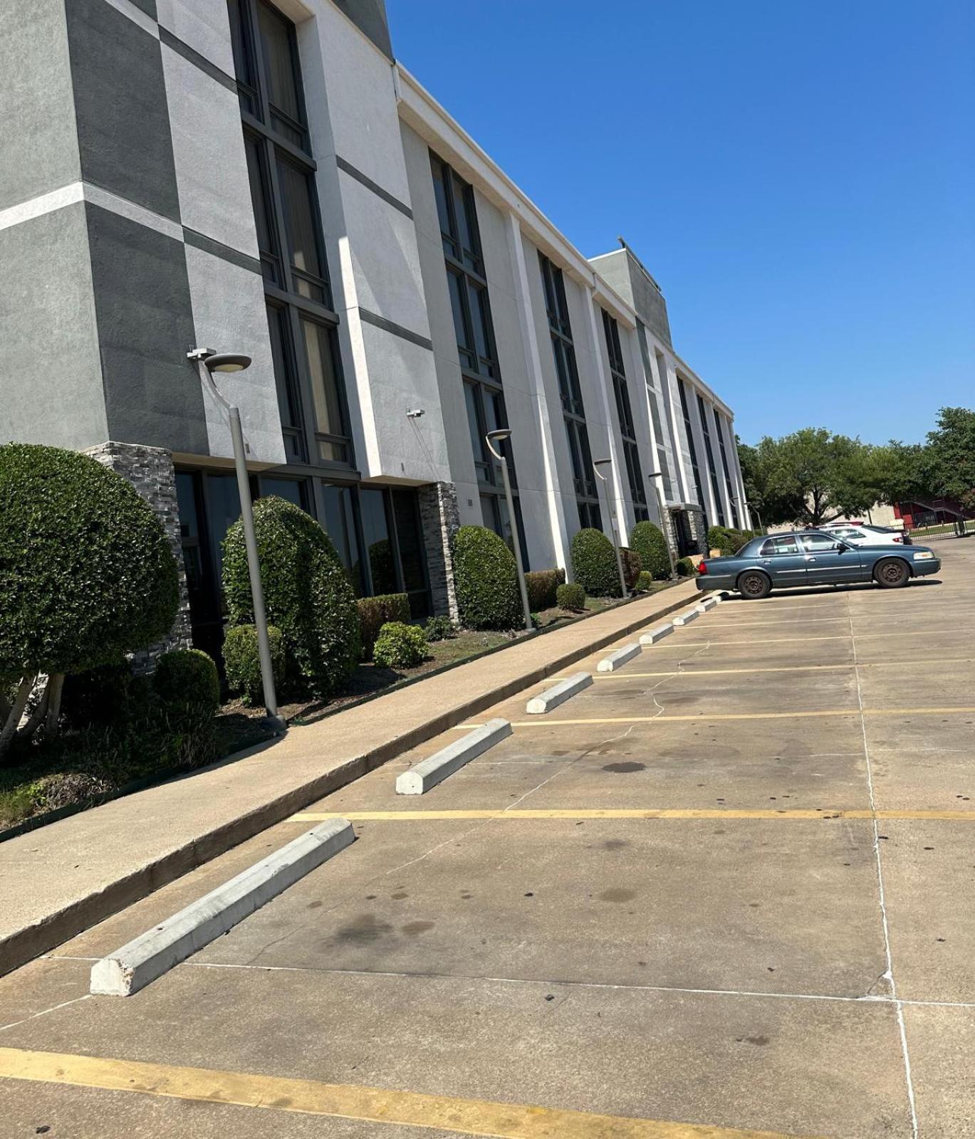Comfort Inn Dallas North Love Field Airport photo 35