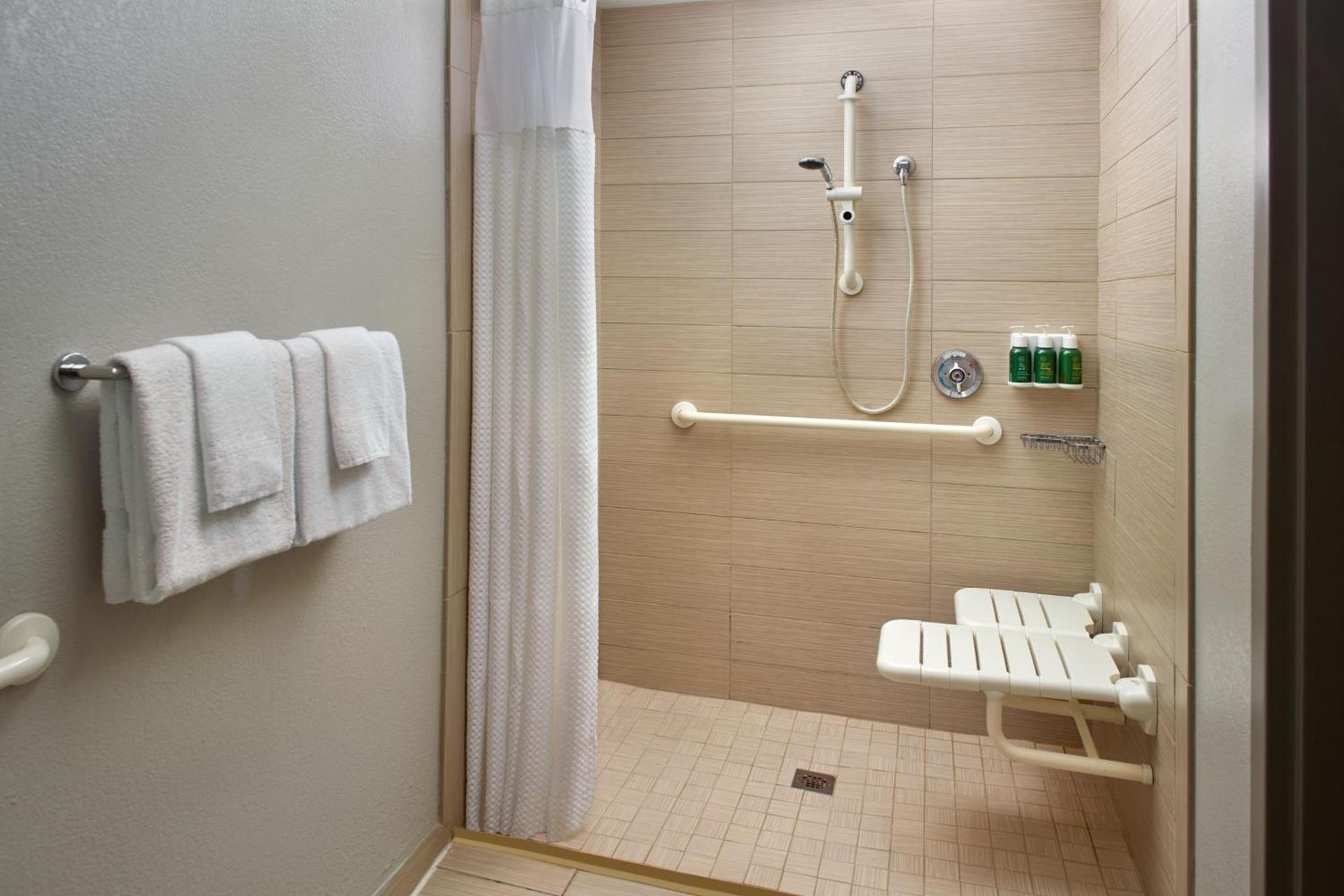 Courtyard by Marriott Myrtle Beach Broadway photo 12