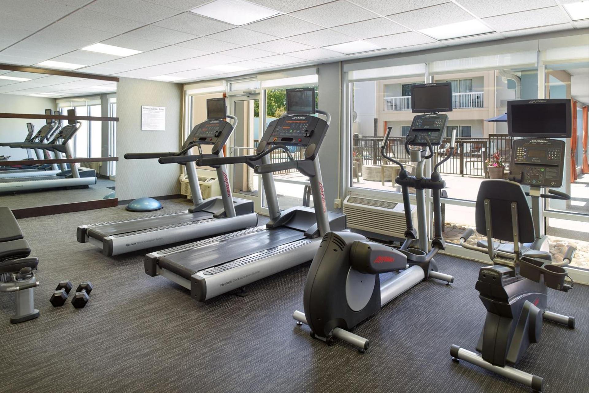 Courtyard by Marriott Myrtle Beach Broadway photo 26