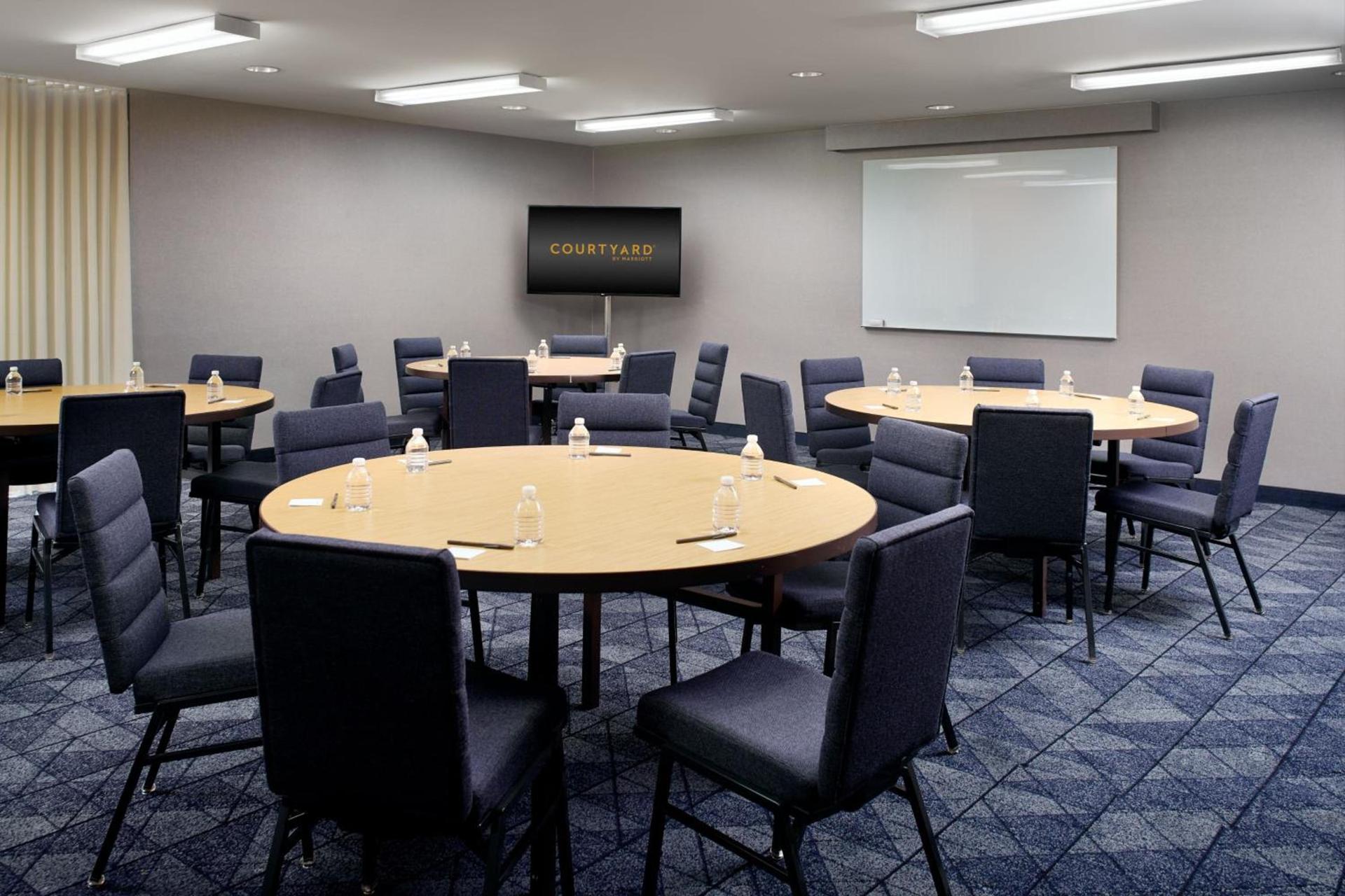 Courtyard by Marriott Myrtle Beach Broadway photo 28