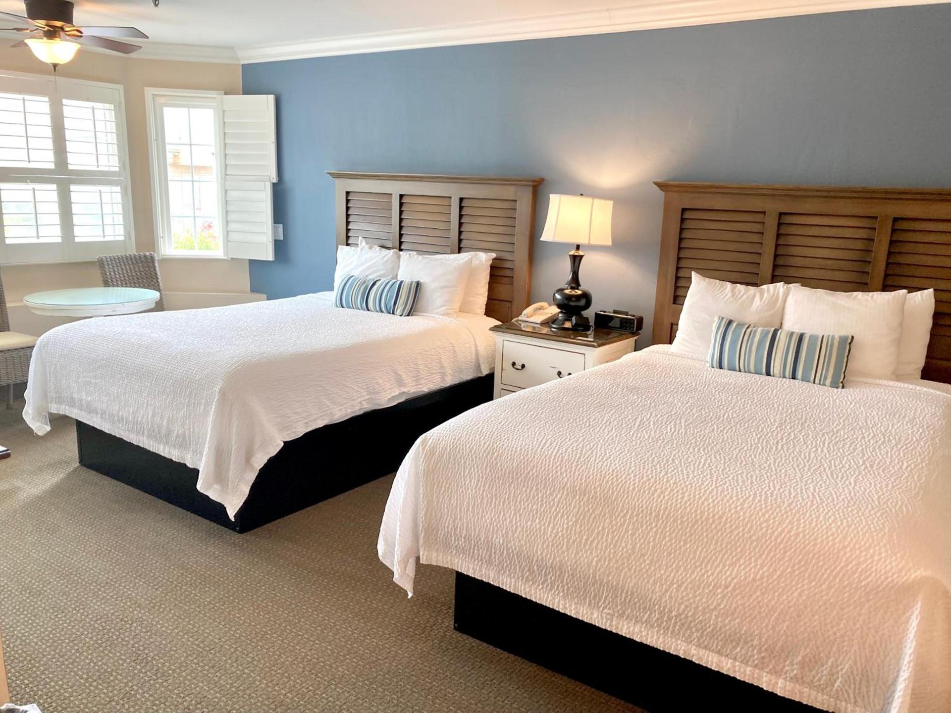 Sand Pebbles Inn photo 68