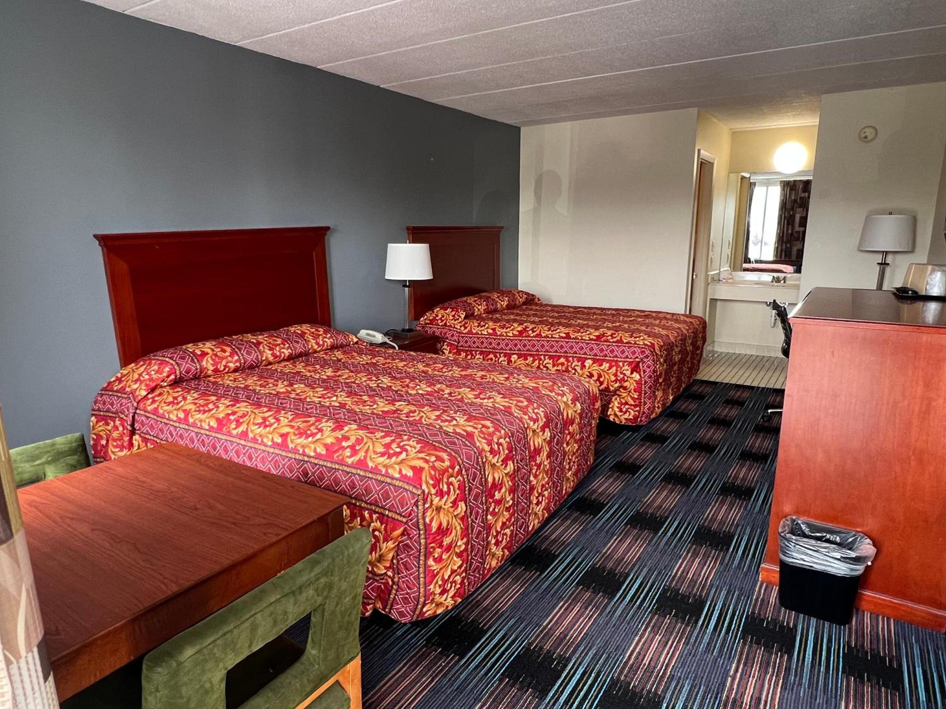 Royal Inn Motel-Charlottesville photo 5