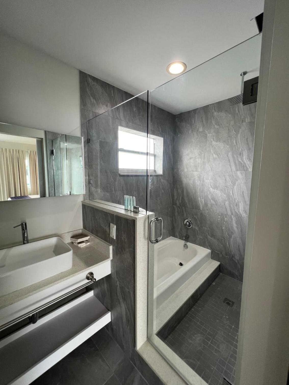 The Biscayne Hotel photo 48
